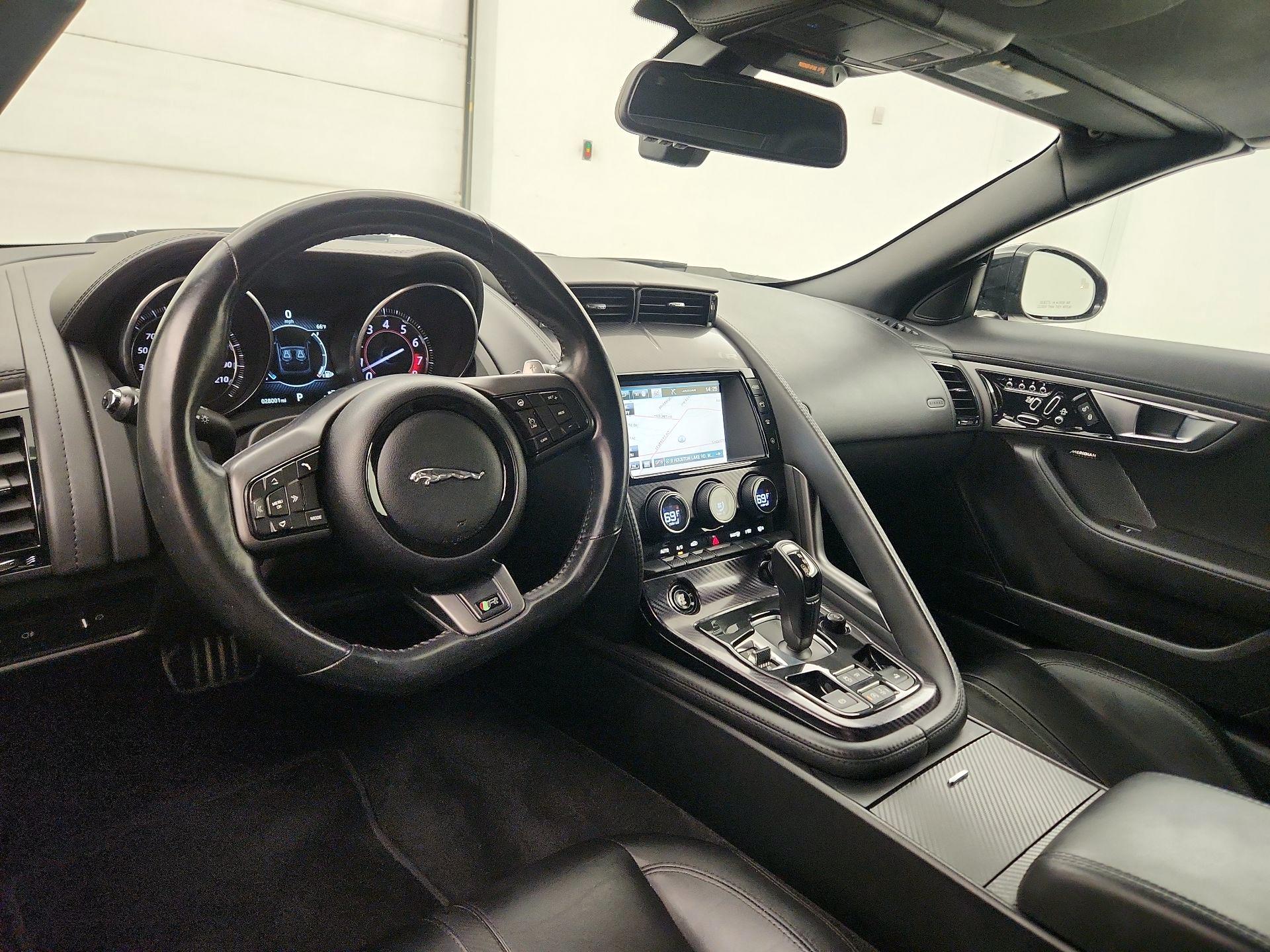 Thumbnail: 2016 Jaguar F-Type - 9