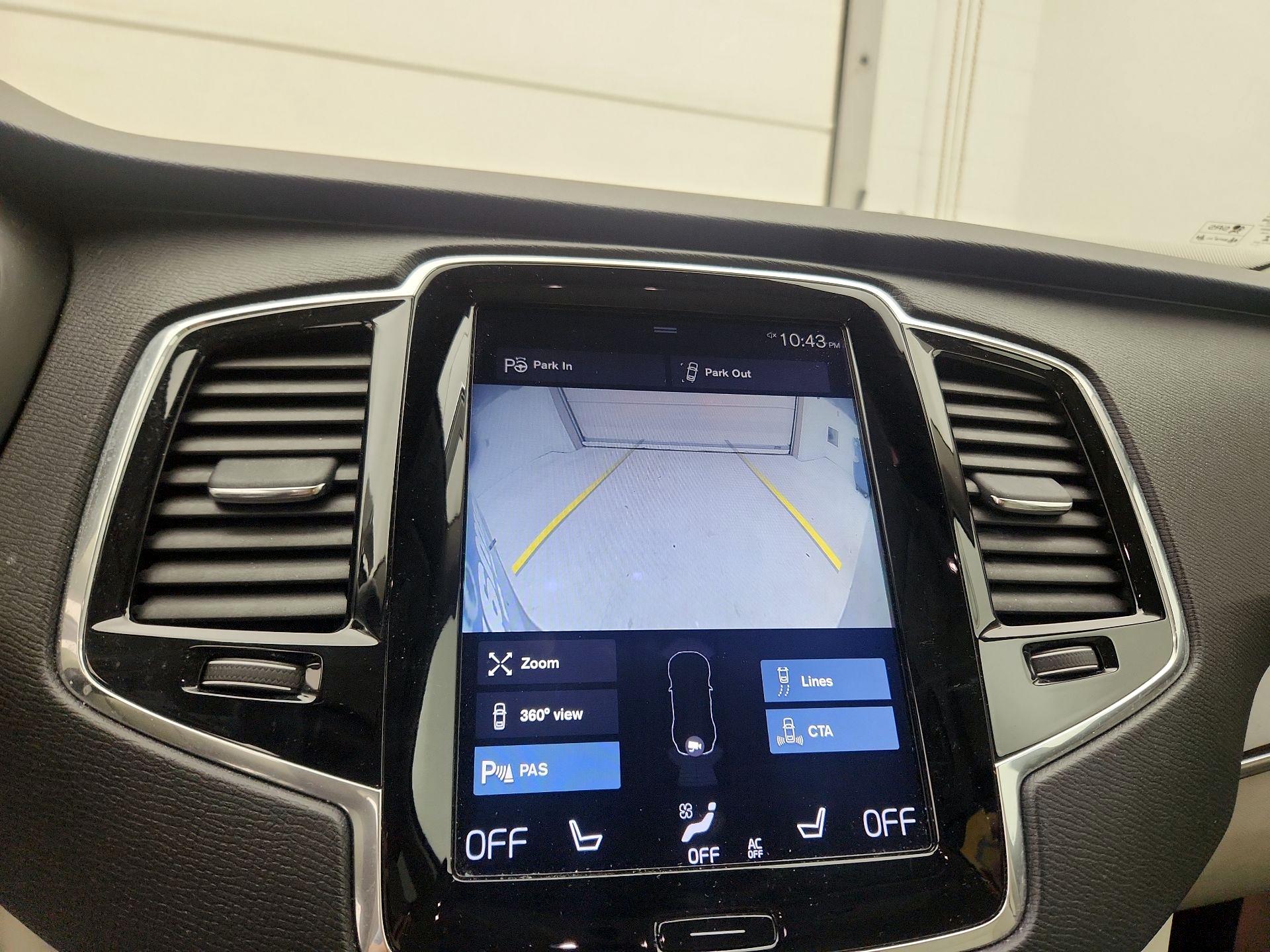 Thumbnail: 2017 Volvo XC90 - 14
