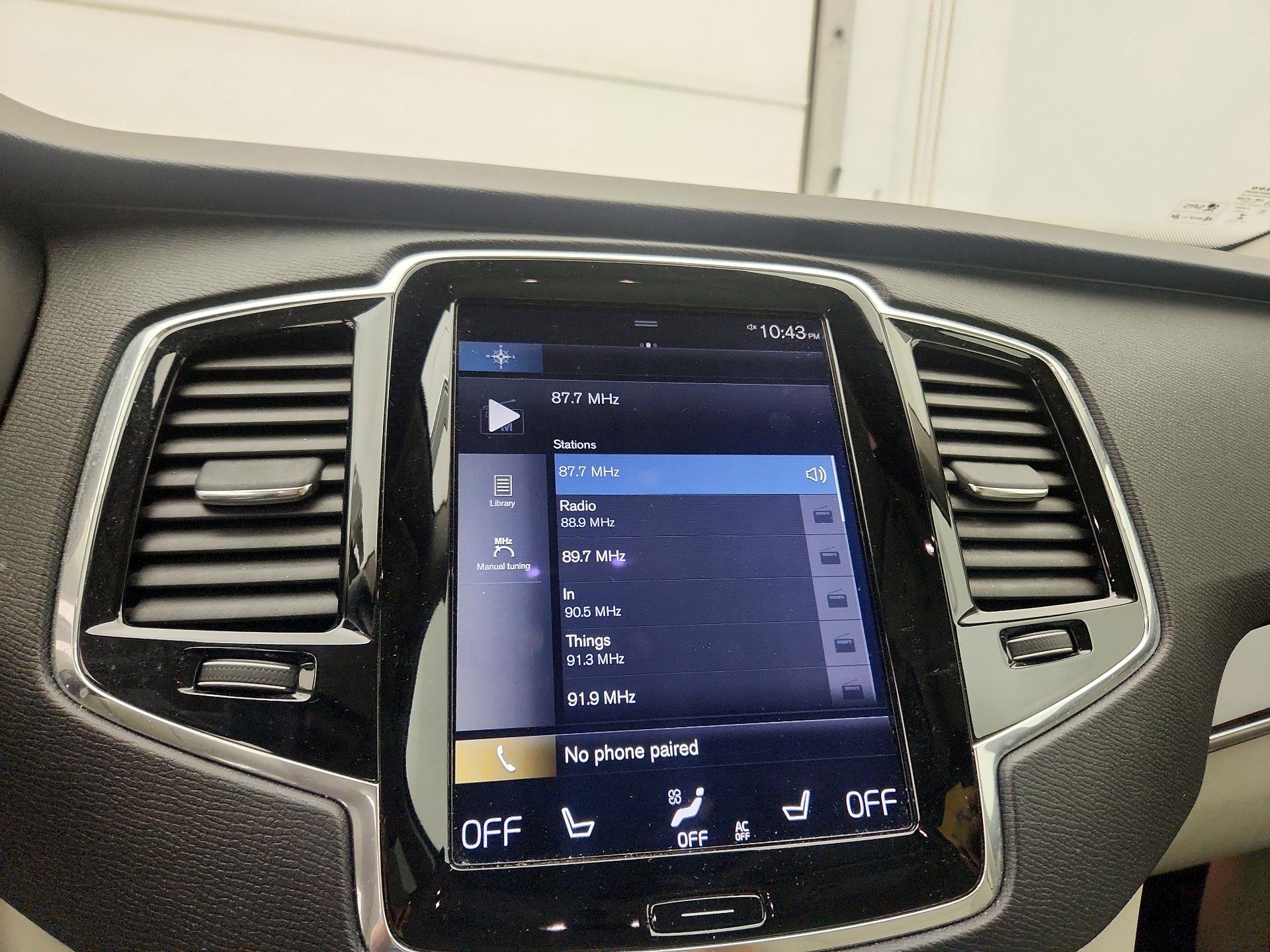 Thumbnail: 2017 Volvo XC90 - 15