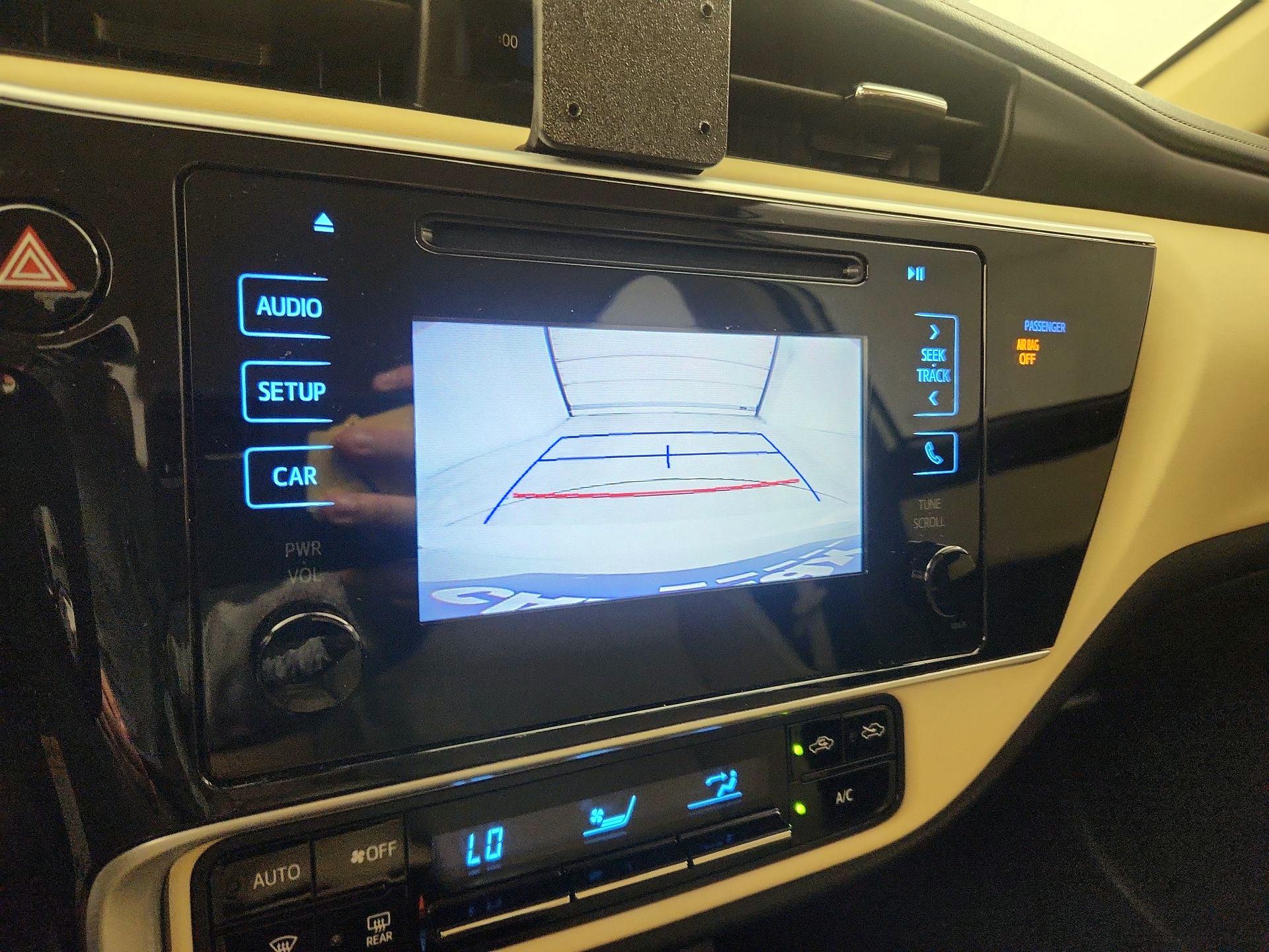 Thumbnail: 2018 Toyota Corolla - 14