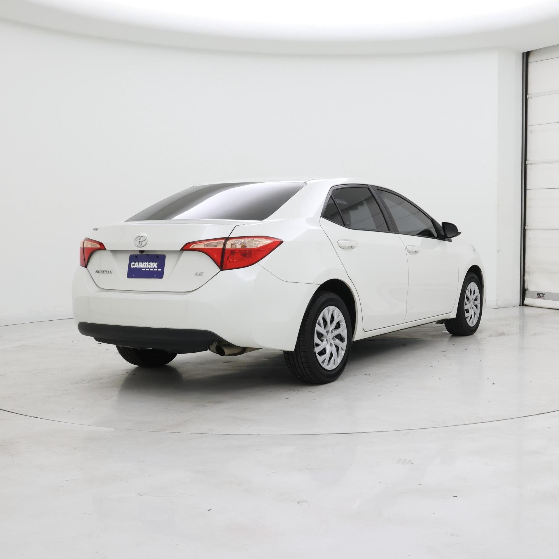 Thumbnail: 2018 Toyota Corolla - 8