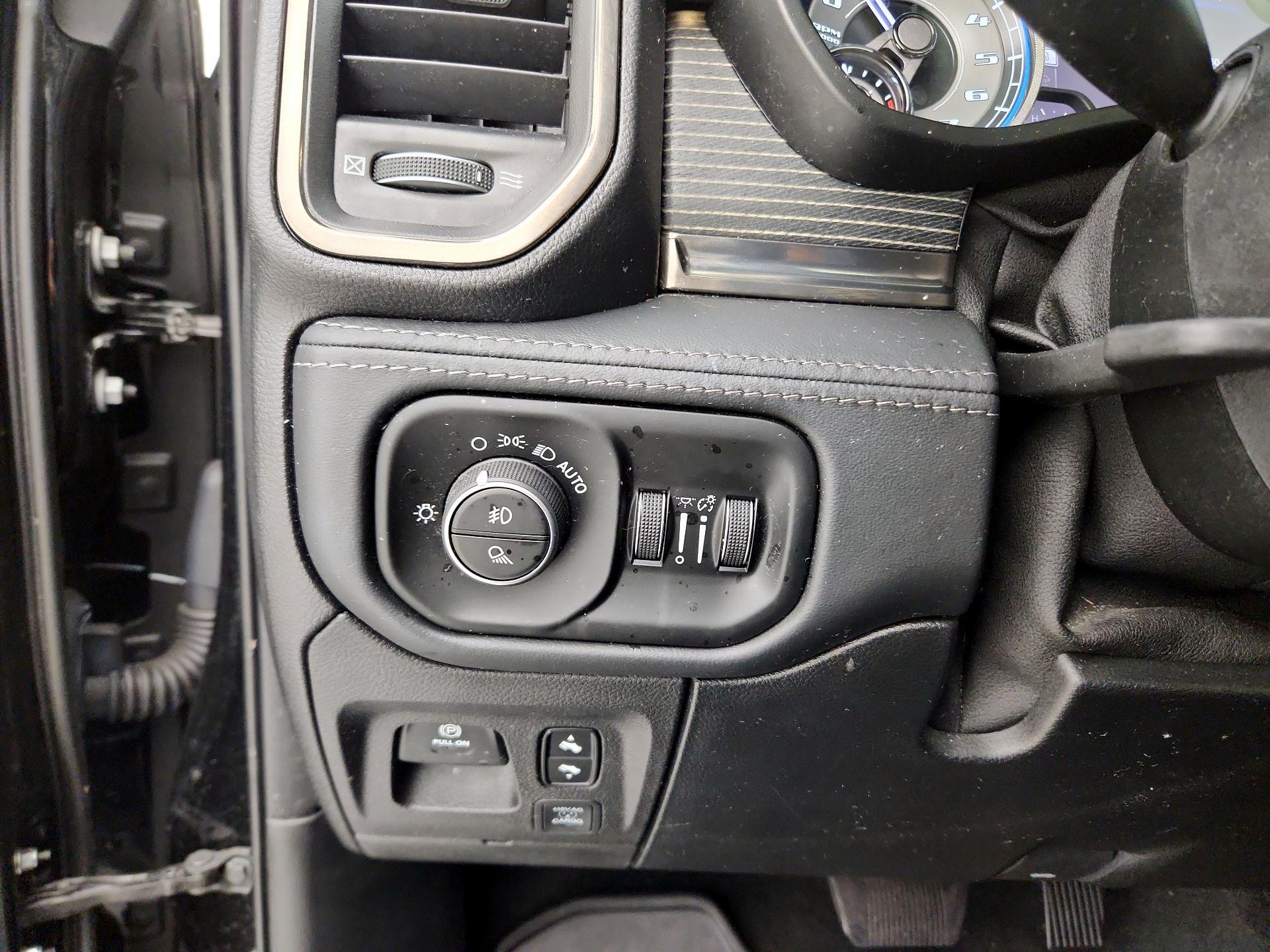 Thumbnail: 2021 RAM 1500 - 13