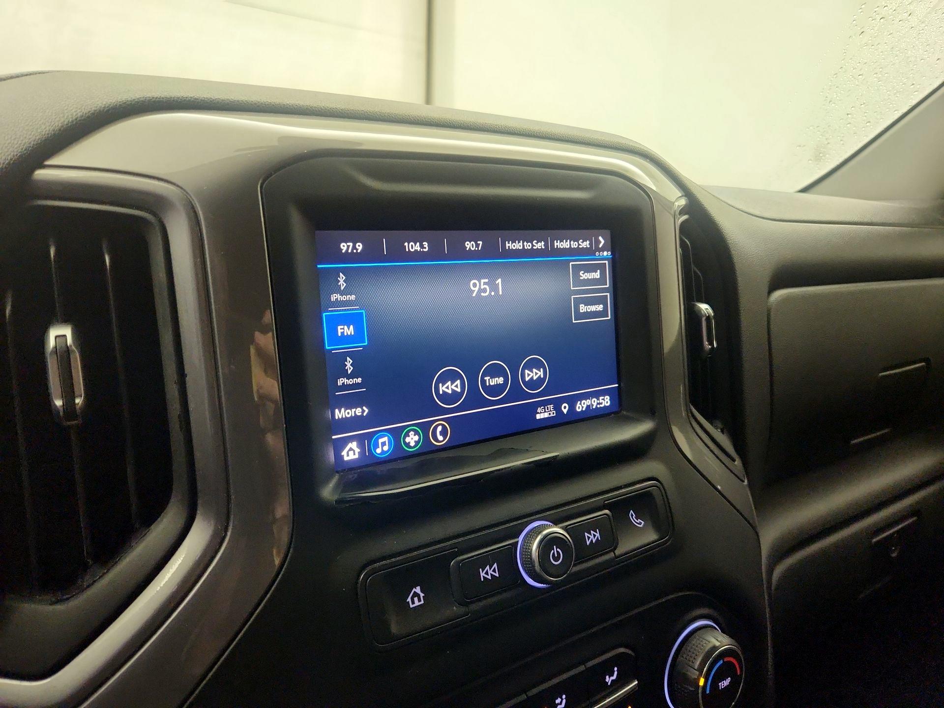 Thumbnail: 2021 Chevrolet Silverado 1500 - 15