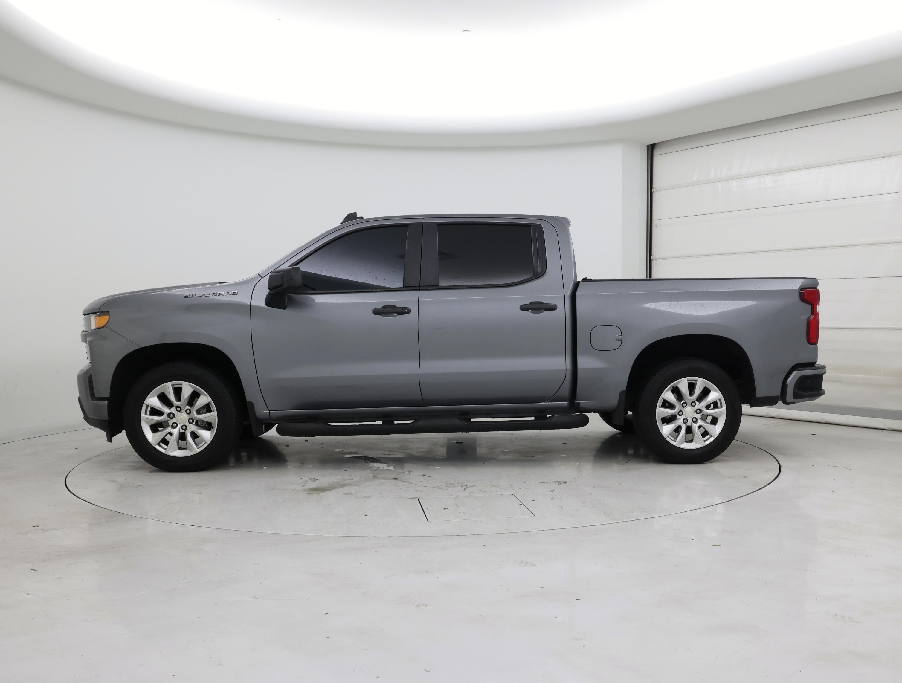 Thumbnail: 2021 Chevrolet Silverado 1500 - 3