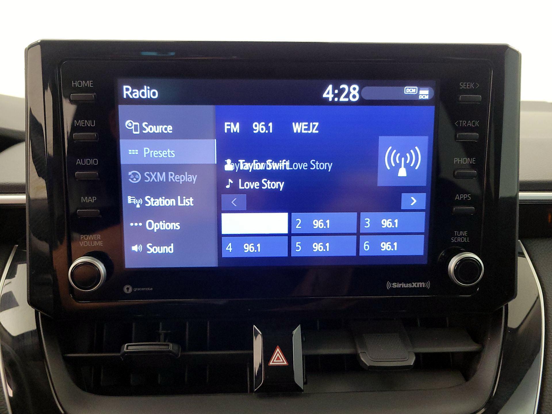 Thumbnail: 2022 Toyota Corolla - 15