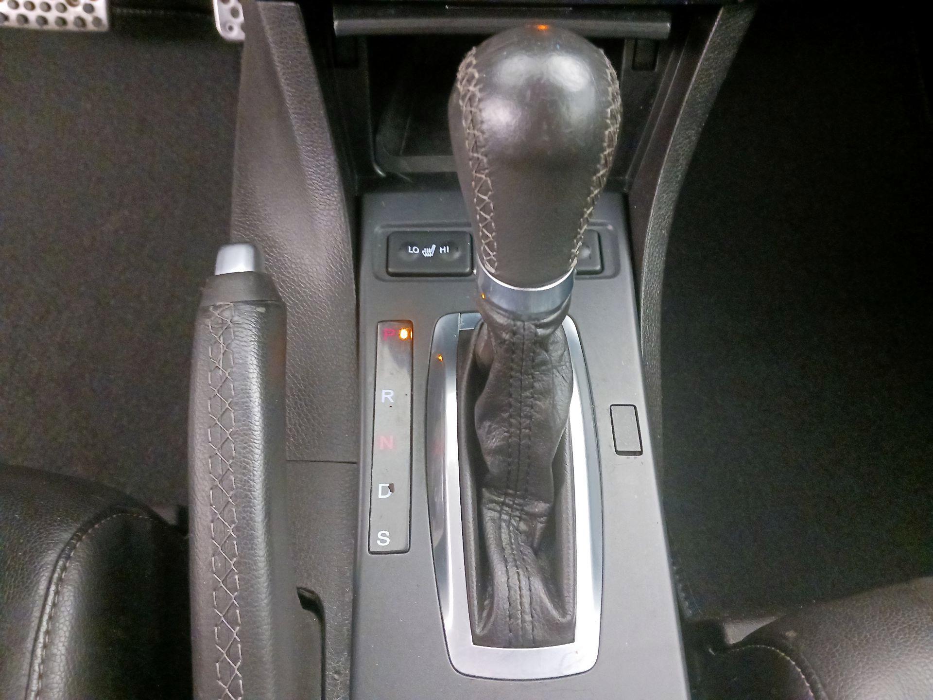 Thumbnail: 2021 Acura ILX - 17