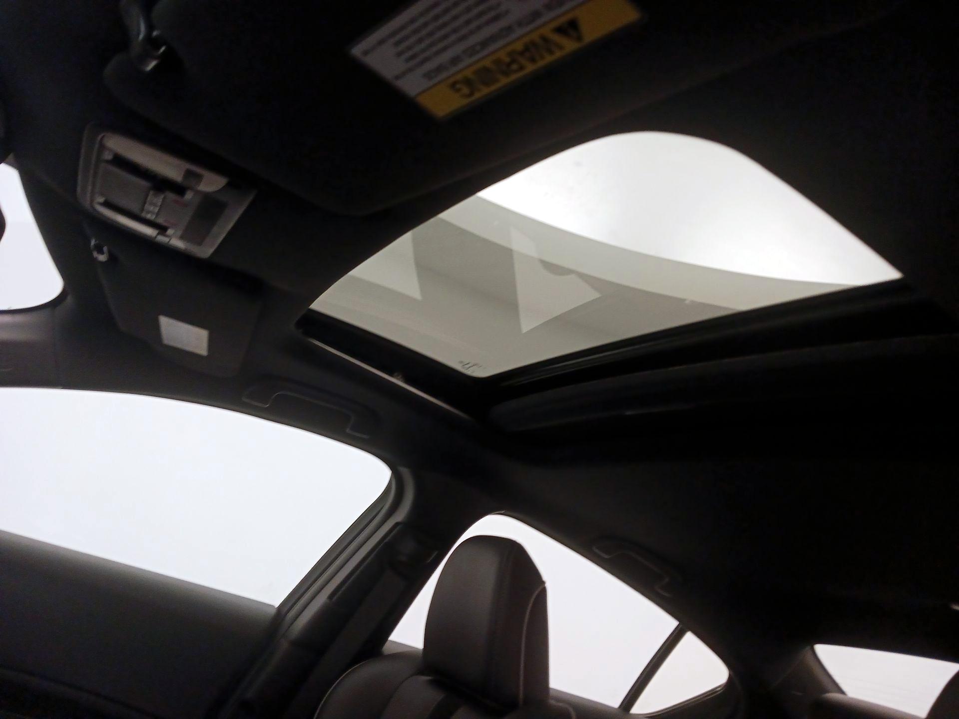 Thumbnail: 2021 Acura ILX - 19