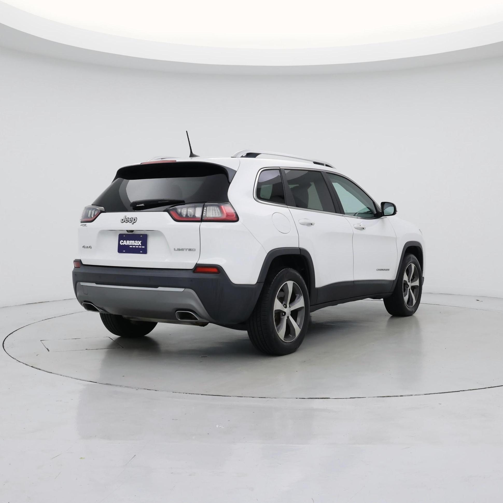 Thumbnail: 2020 Jeep Cherokee - 8