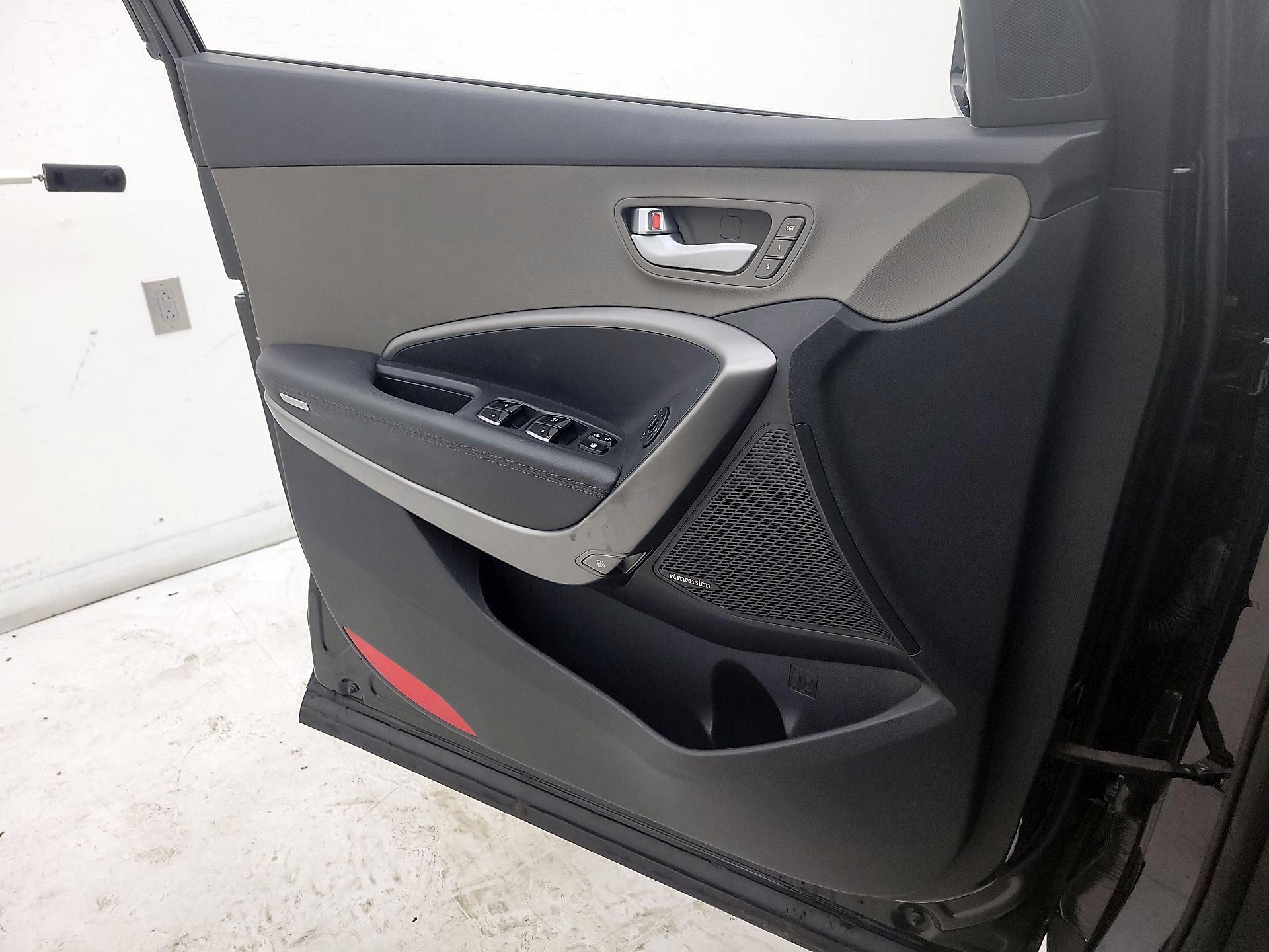 Thumbnail: 2014 Hyundai Santa Fe - 12