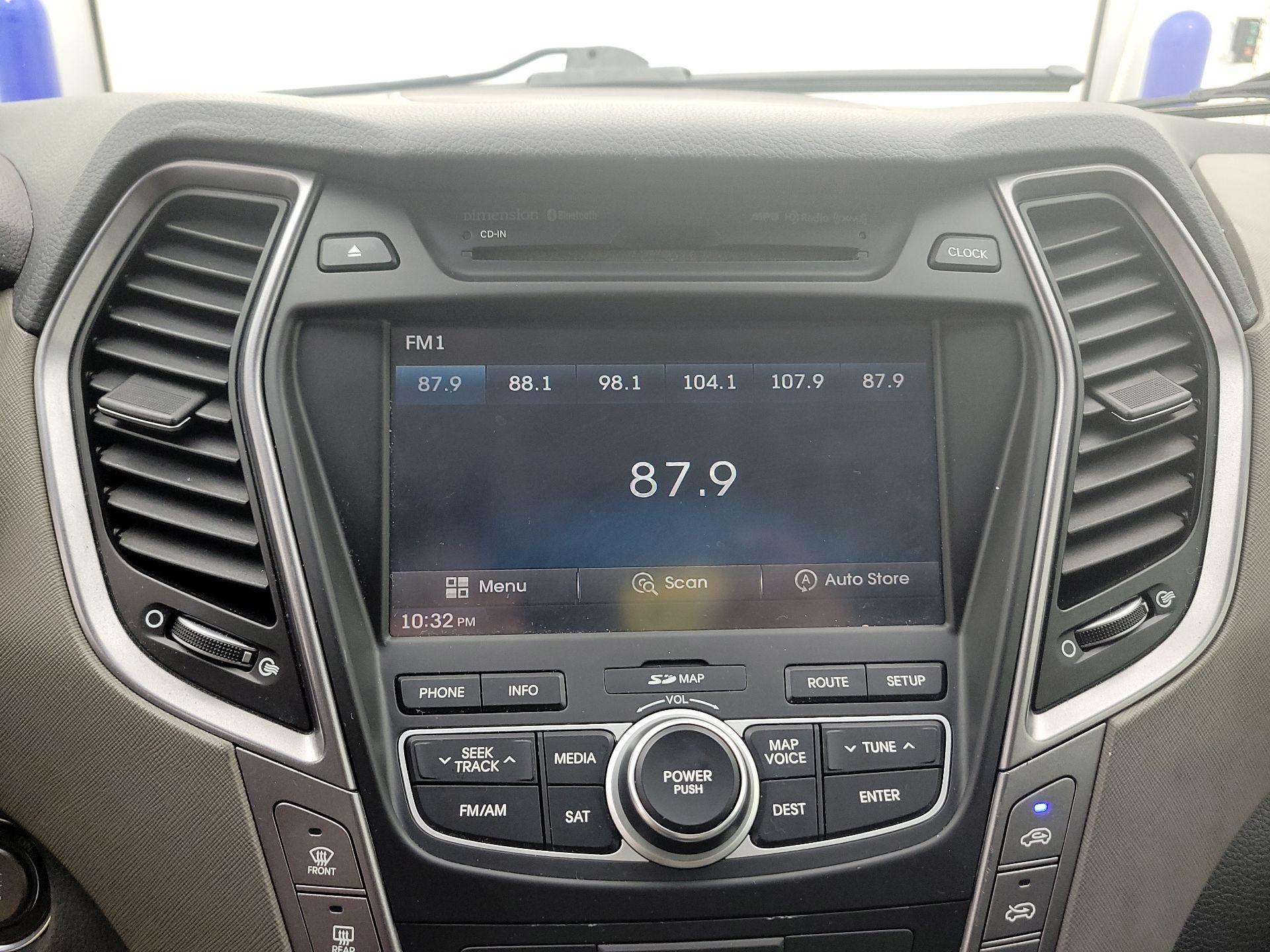 Thumbnail: 2014 Hyundai Santa Fe - 15