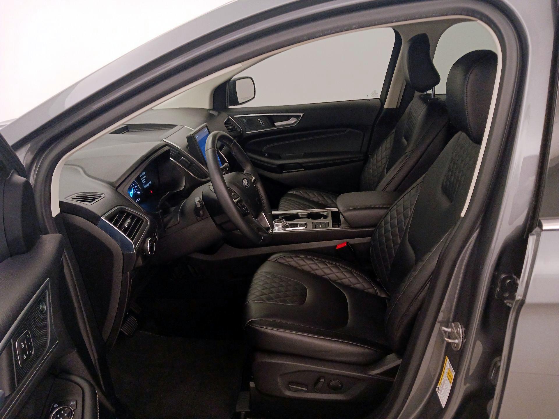 Thumbnail: 2024 Ford Edge - 11