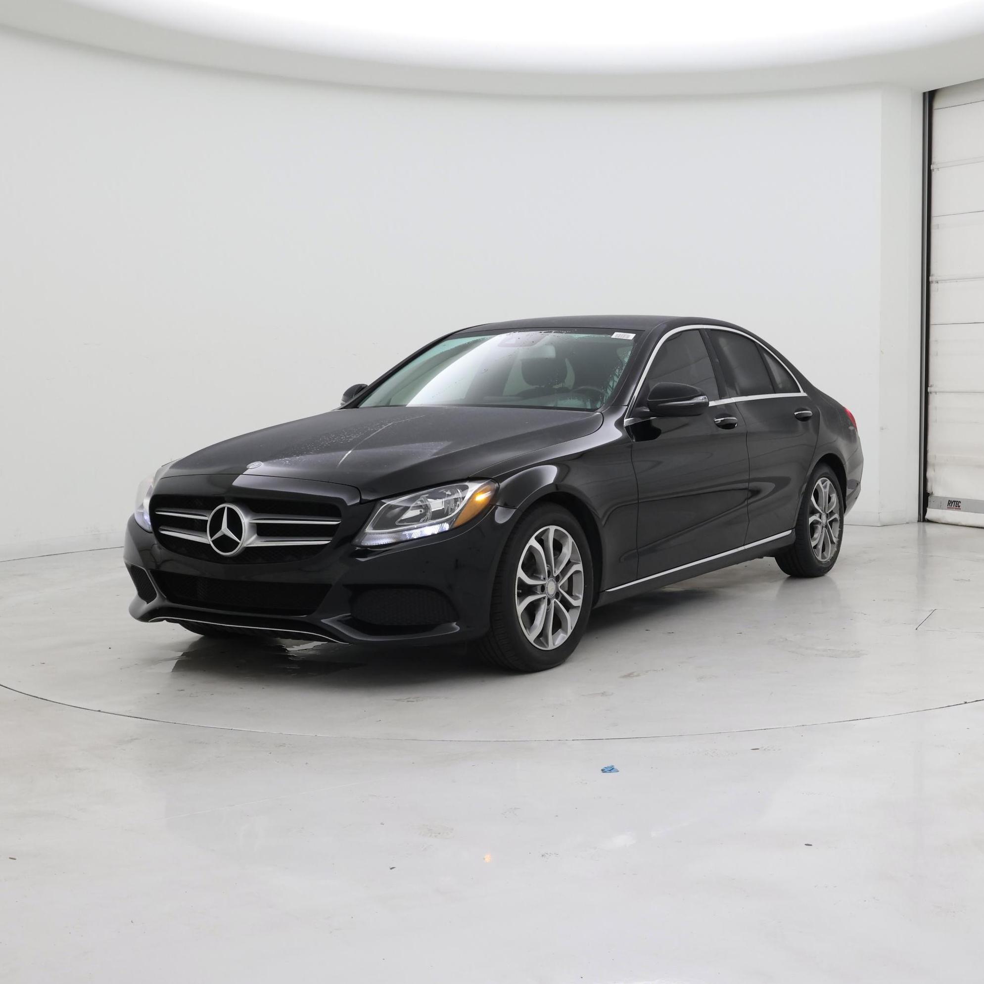 Thumbnail: 2017 Mercedes-Benz C-Class - 4