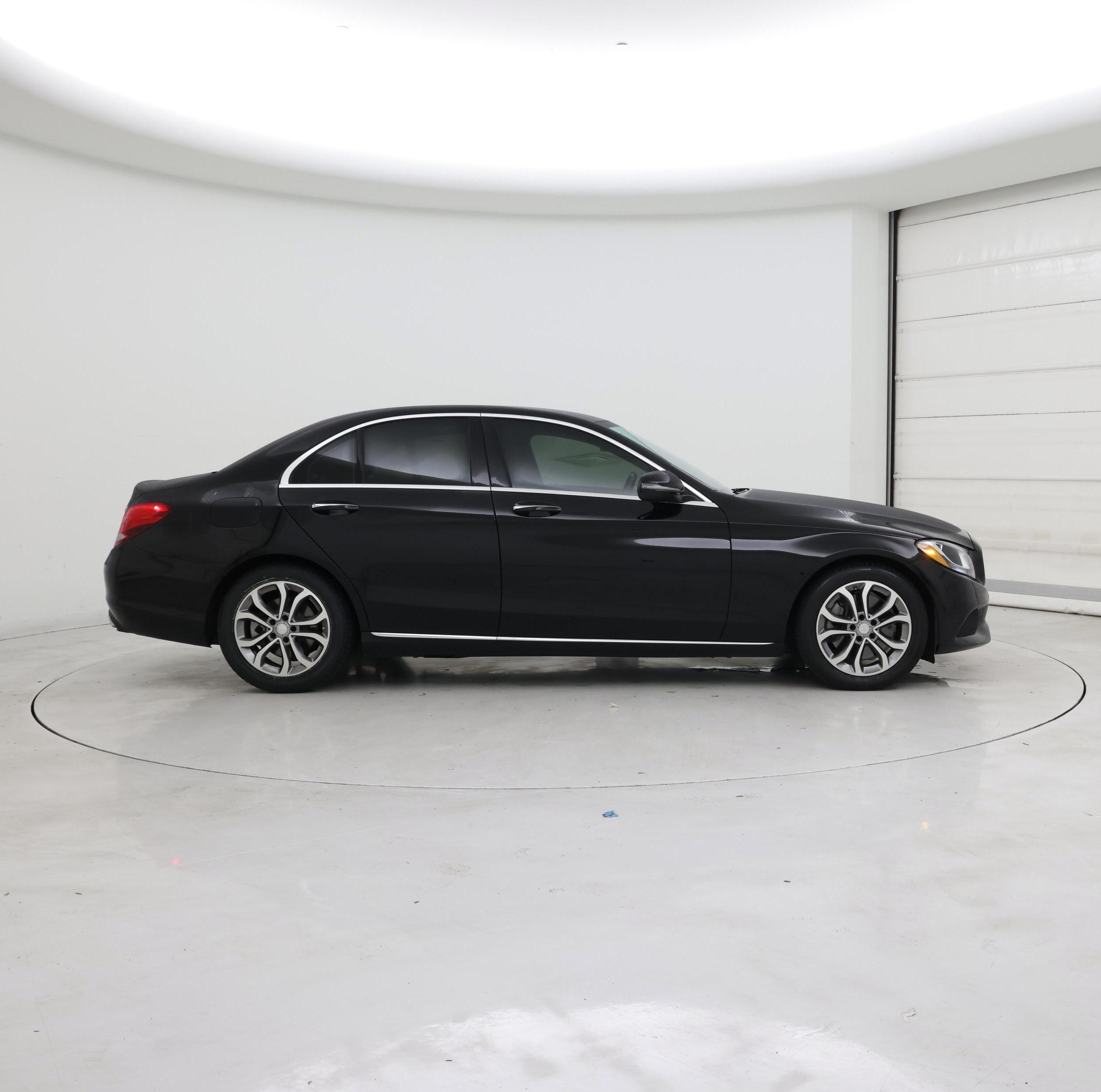 Thumbnail: 2017 Mercedes-Benz C-Class - 7