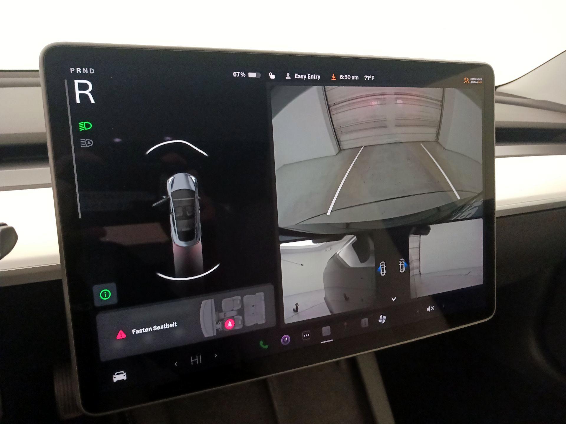 Thumbnail: 2022 Tesla Model 3 - 14