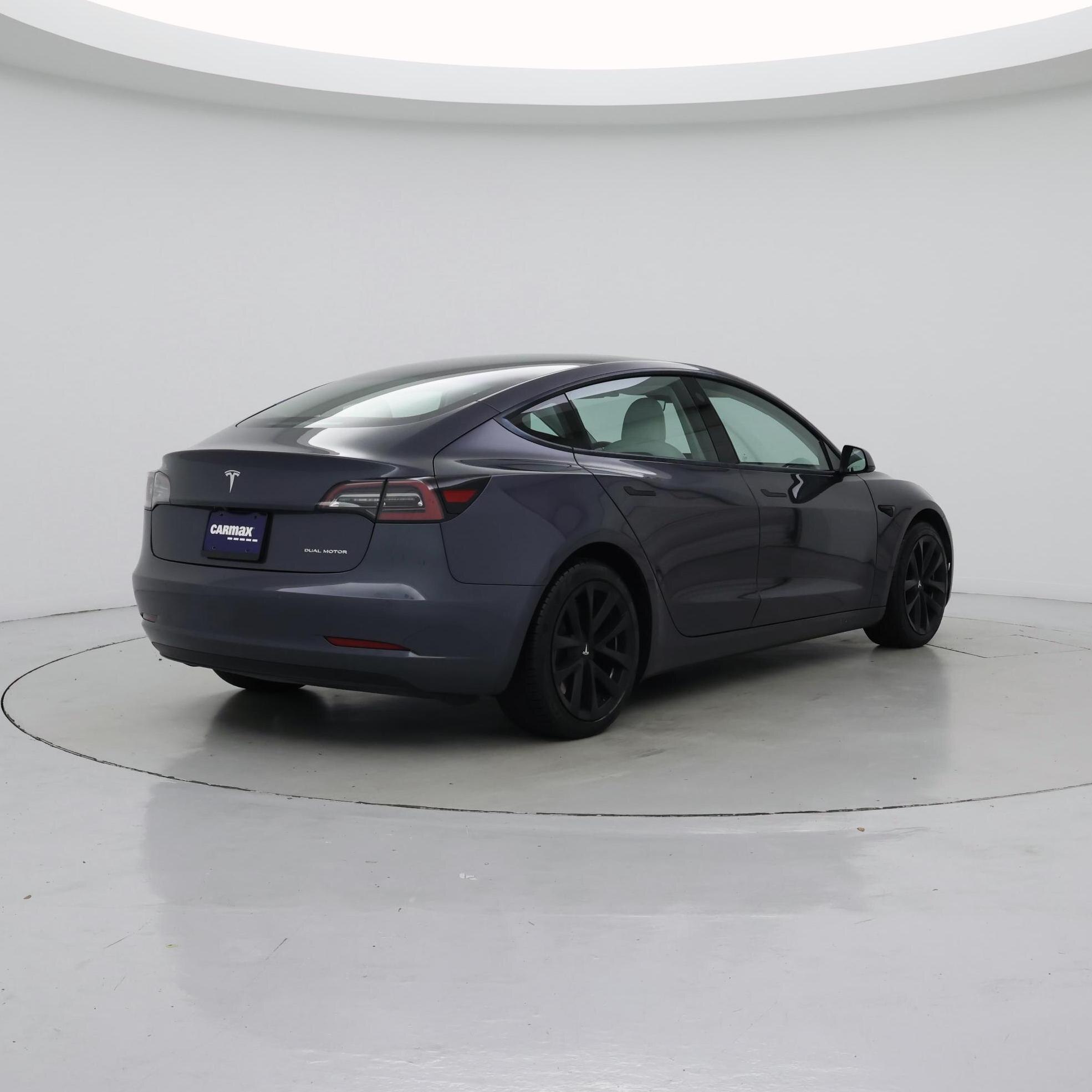 Thumbnail: 2022 Tesla Model 3 - 8