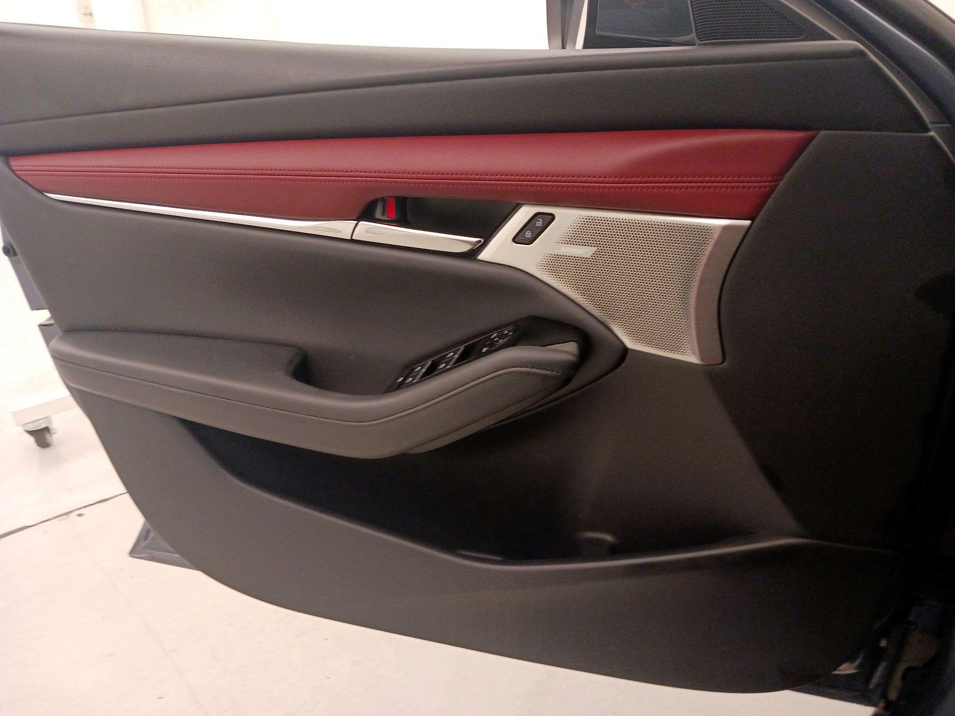 Thumbnail: 2022 Mazda Mazda3 - 12