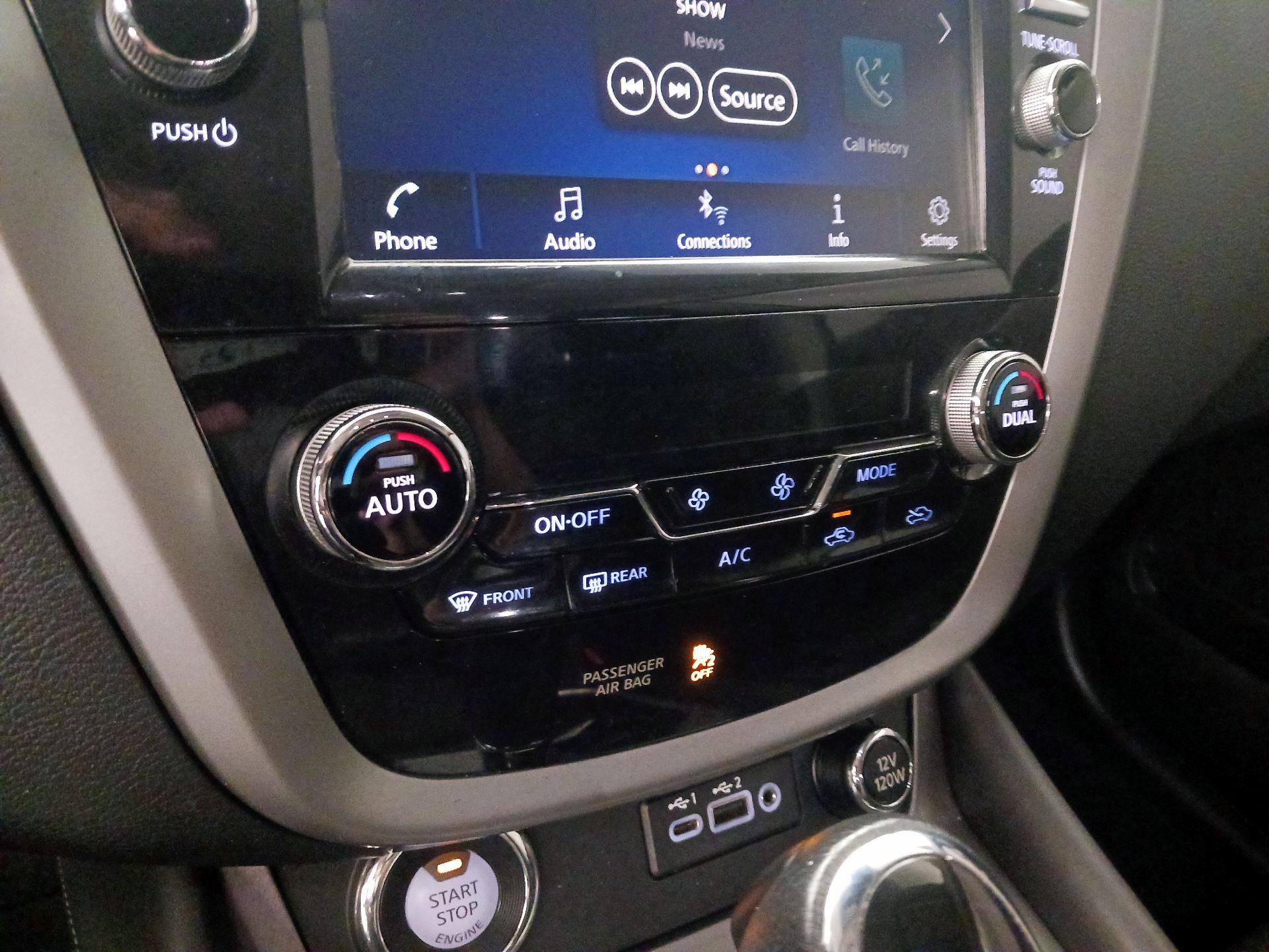 Thumbnail: 2020 Nissan Murano - 16