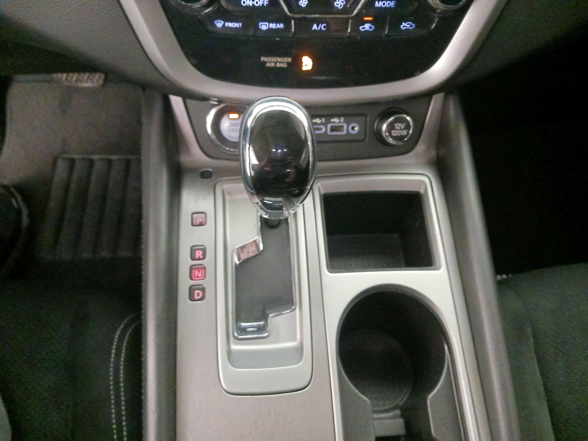 Thumbnail: 2020 Nissan Murano - 17