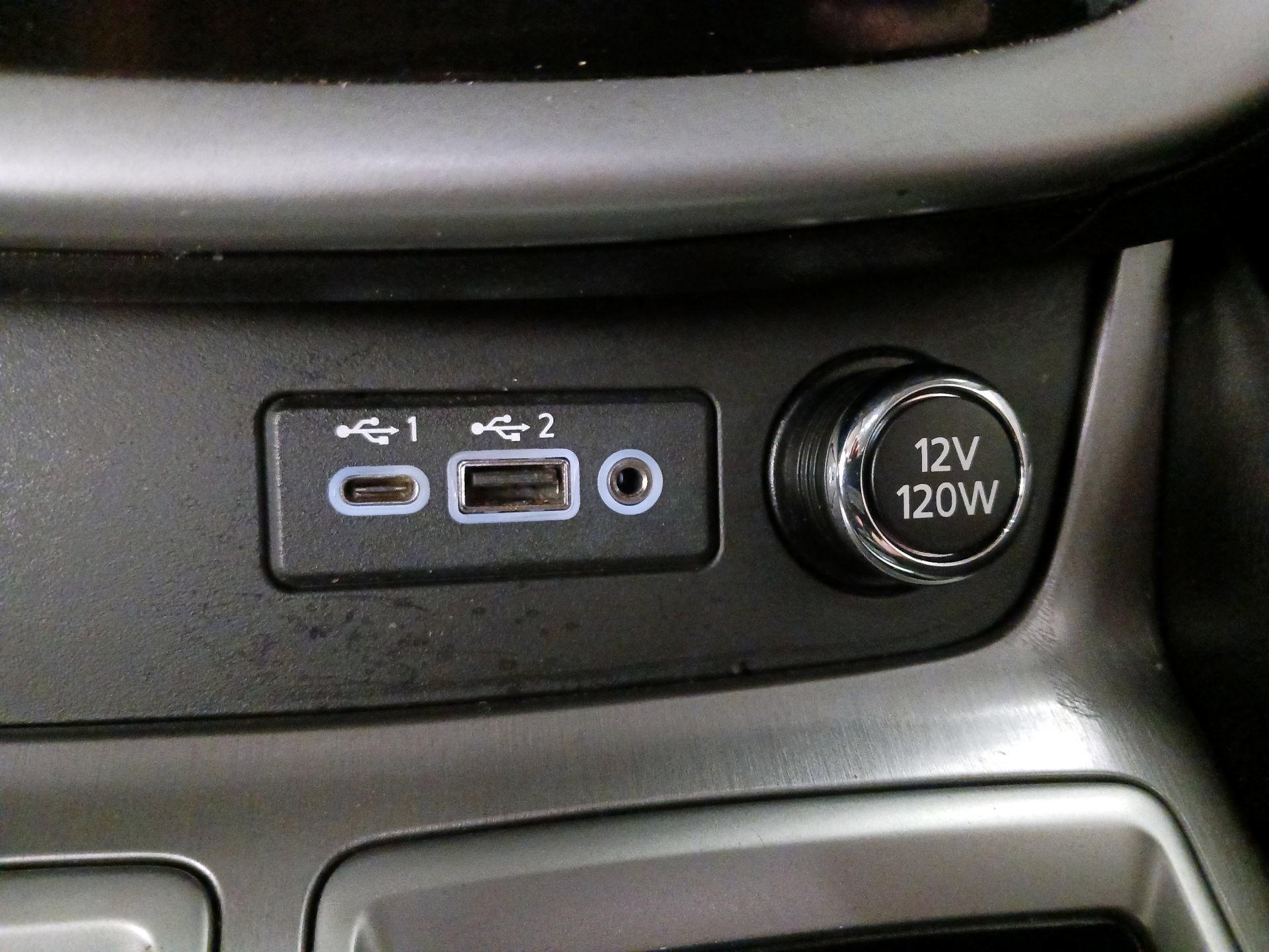 Thumbnail: 2020 Nissan Murano - 18