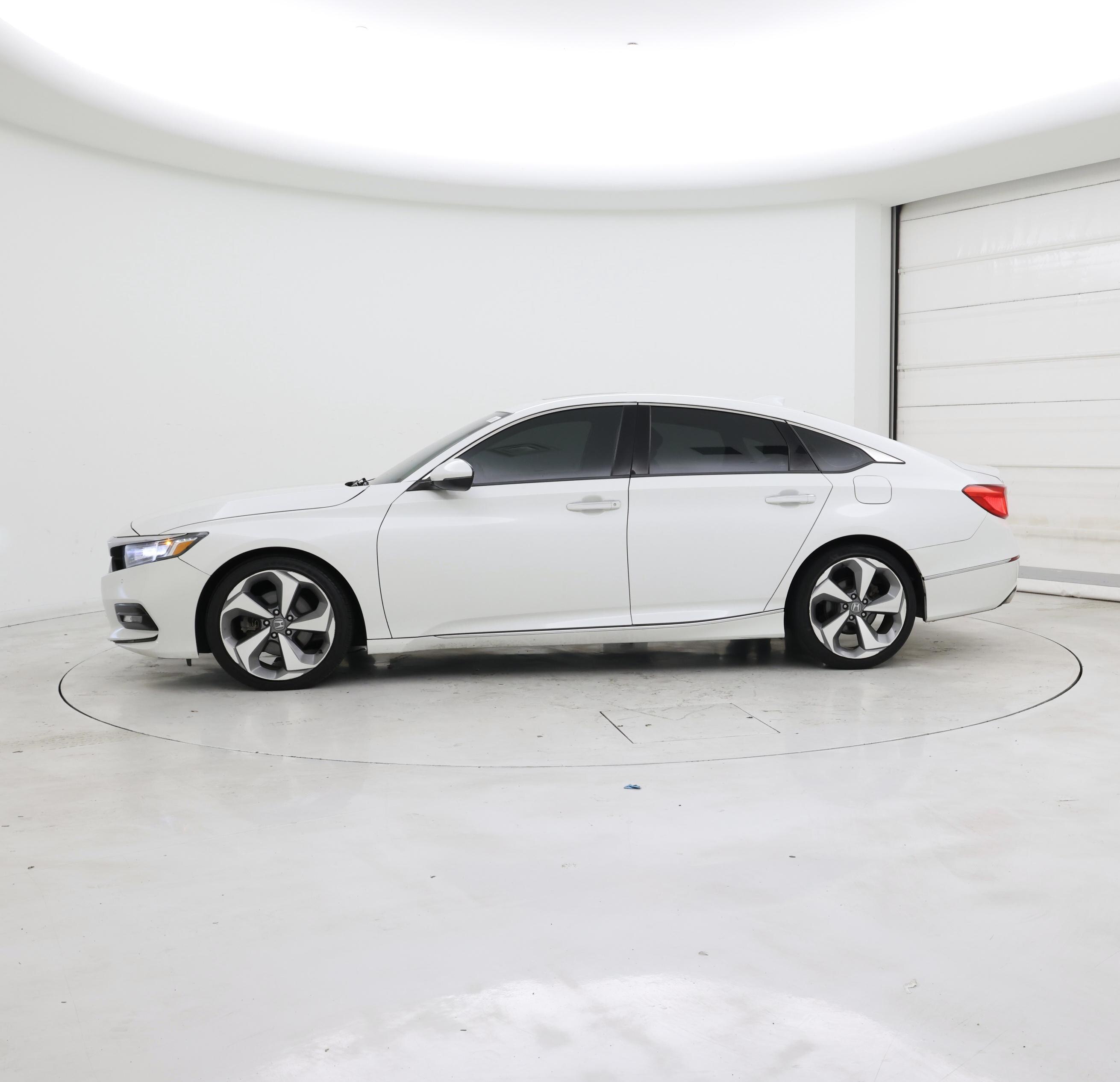 Thumbnail: 2020 Honda Accord - 3