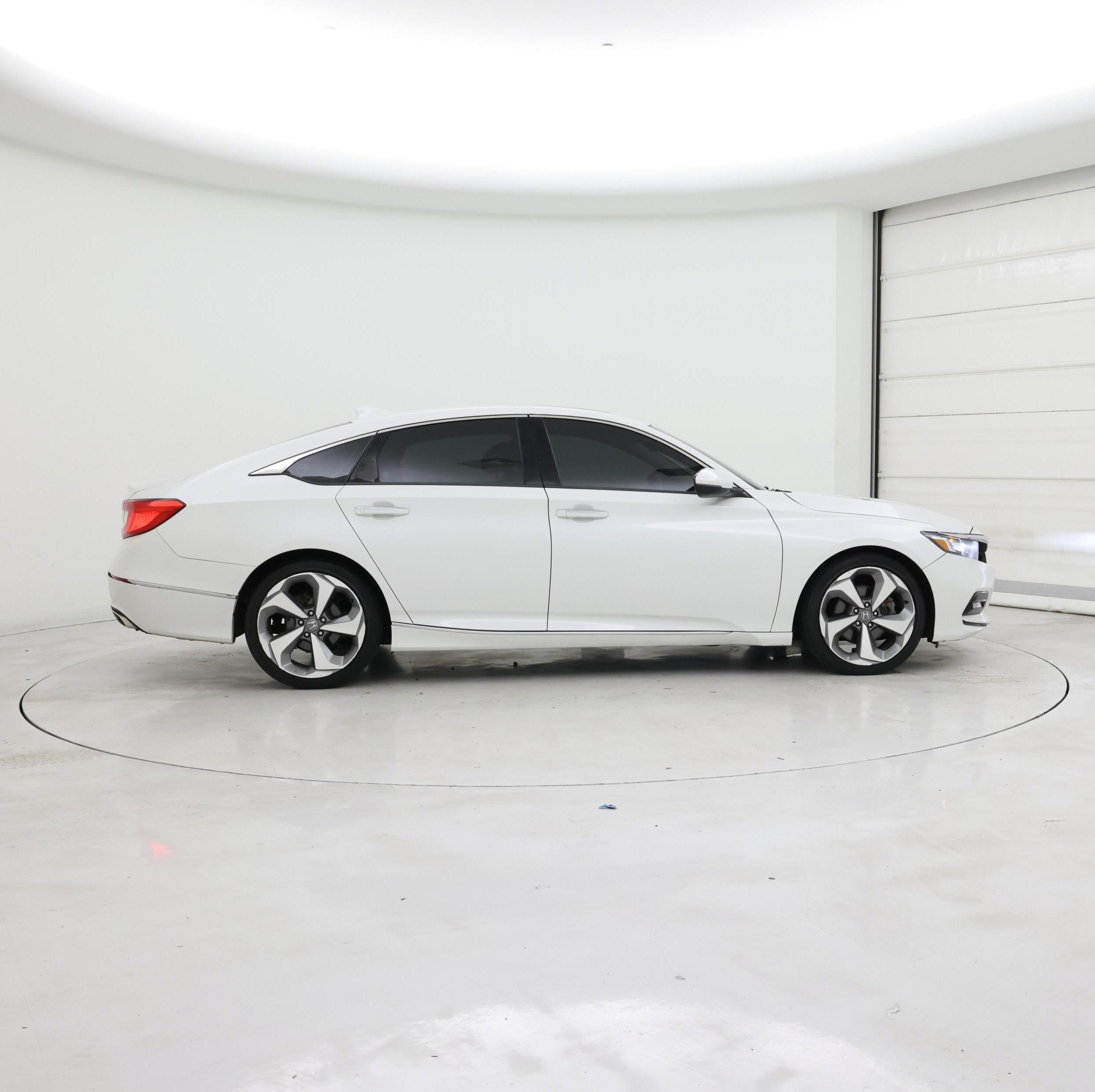 Thumbnail: 2020 Honda Accord - 7