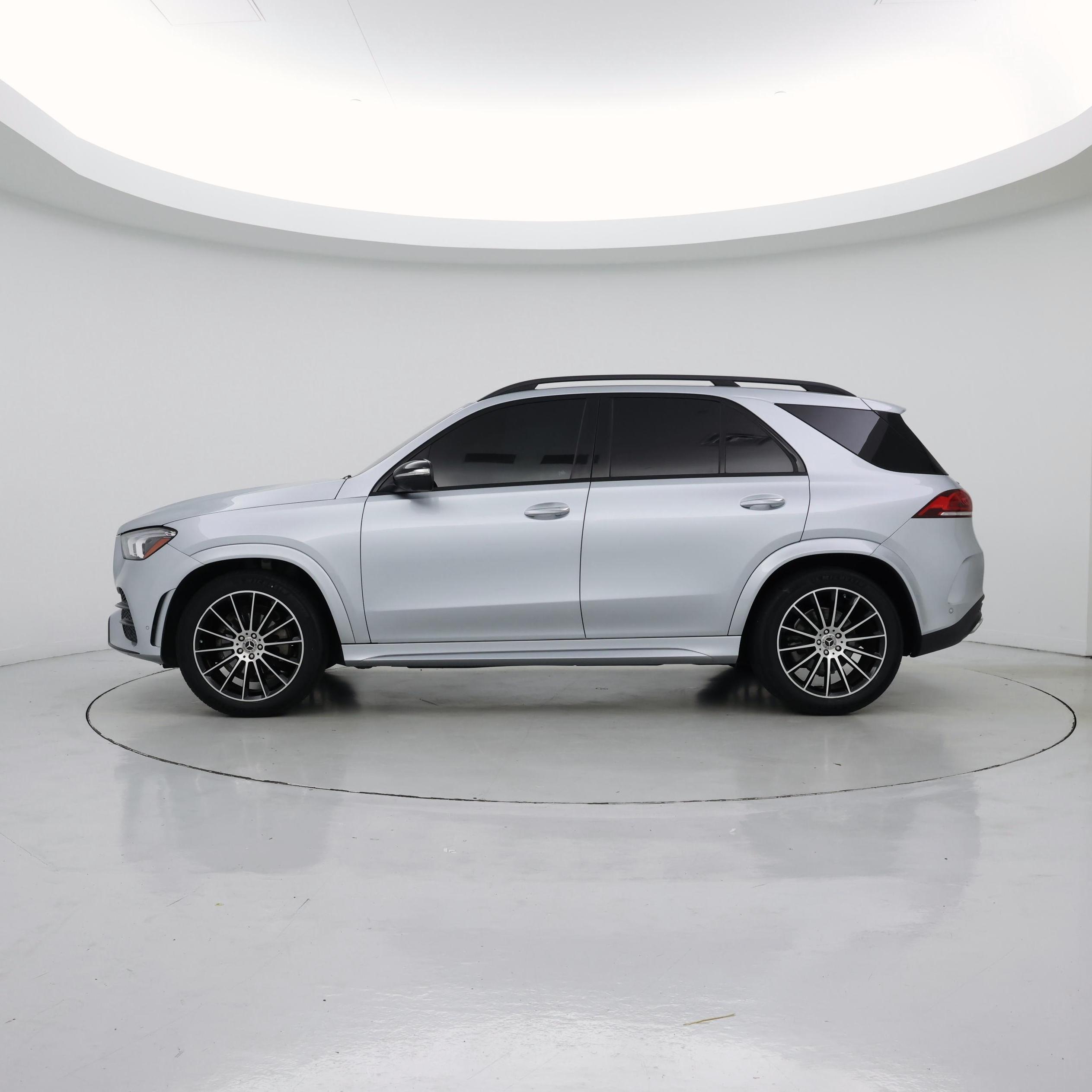Thumbnail: 2022 Mercedes-Benz GLE - 3