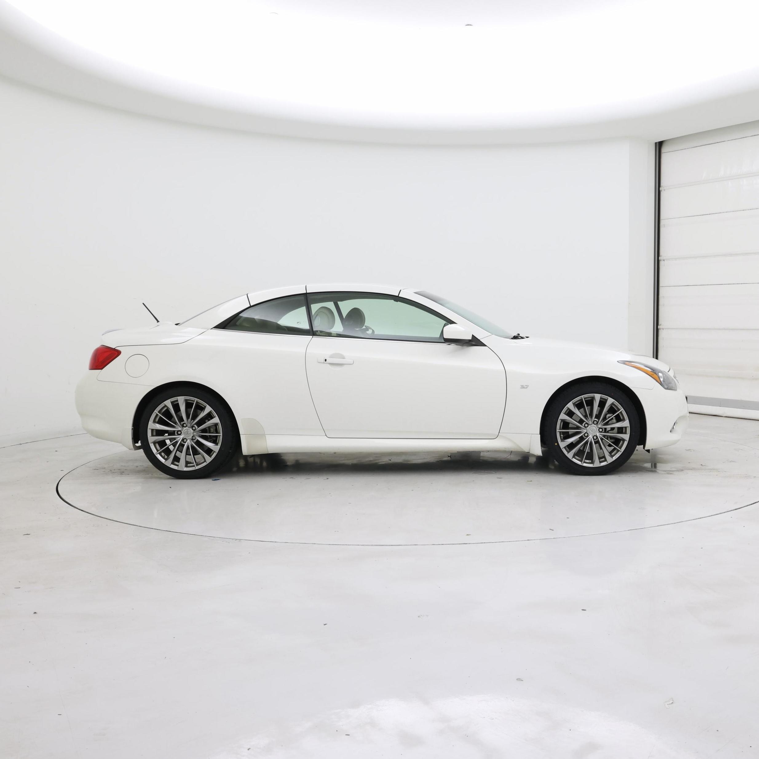 Thumbnail: 2014 INFINITI Q60 - 7
