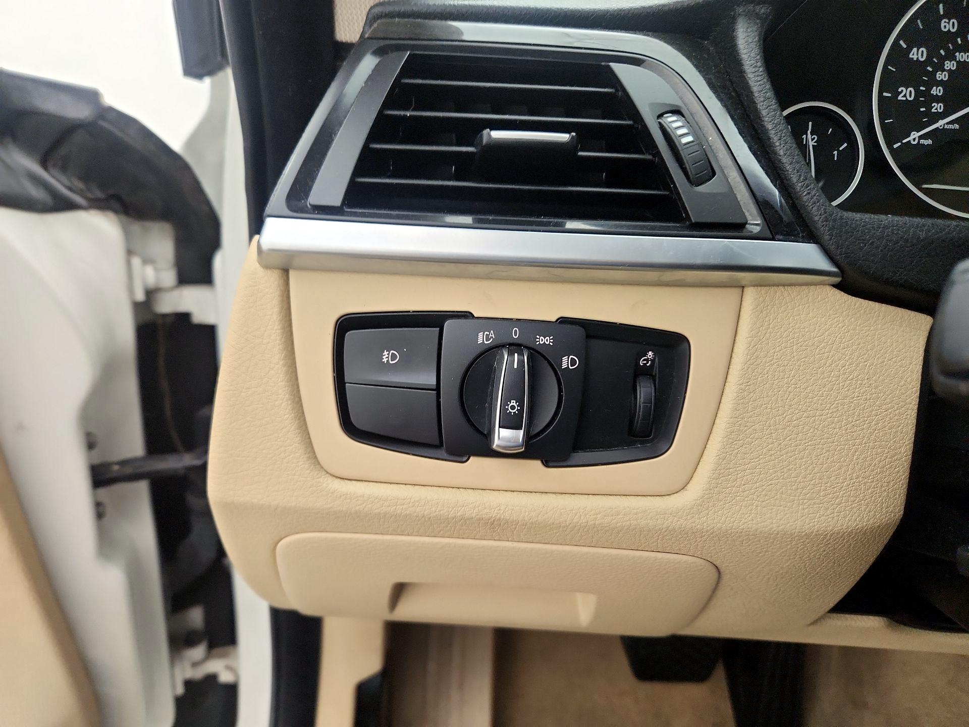 Thumbnail: 2015 BMW 4 Series - 13