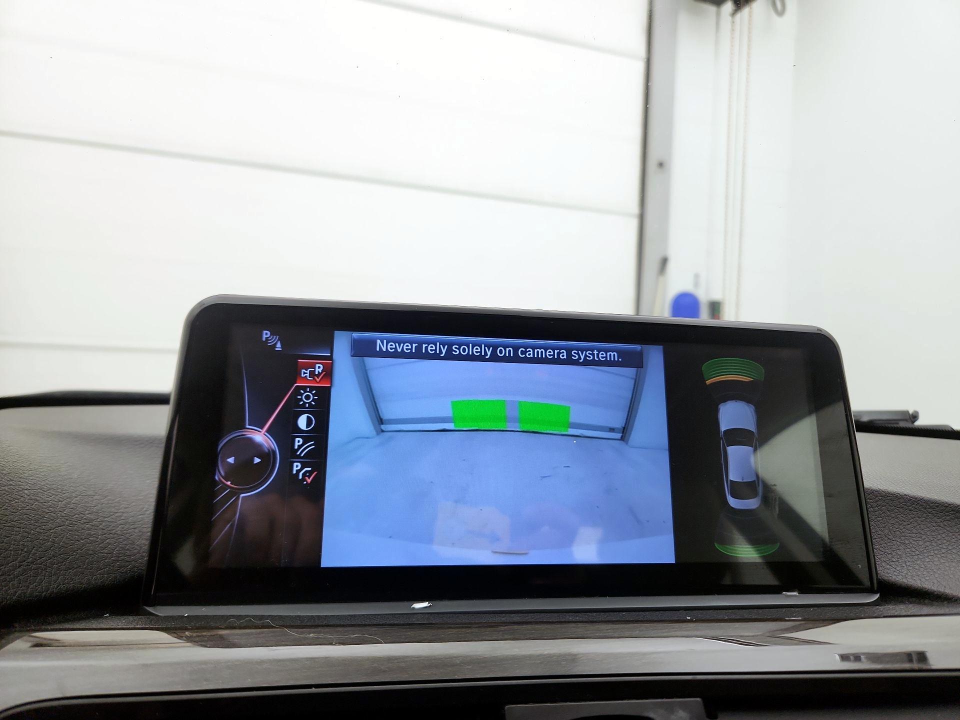 Thumbnail: 2015 BMW 4 Series - 15