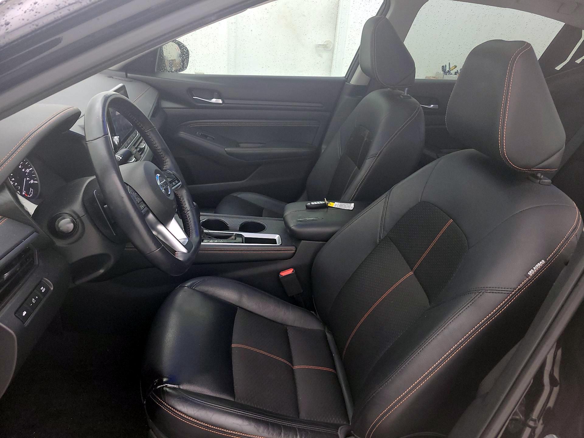 Thumbnail: 2019 Nissan Altima - 11