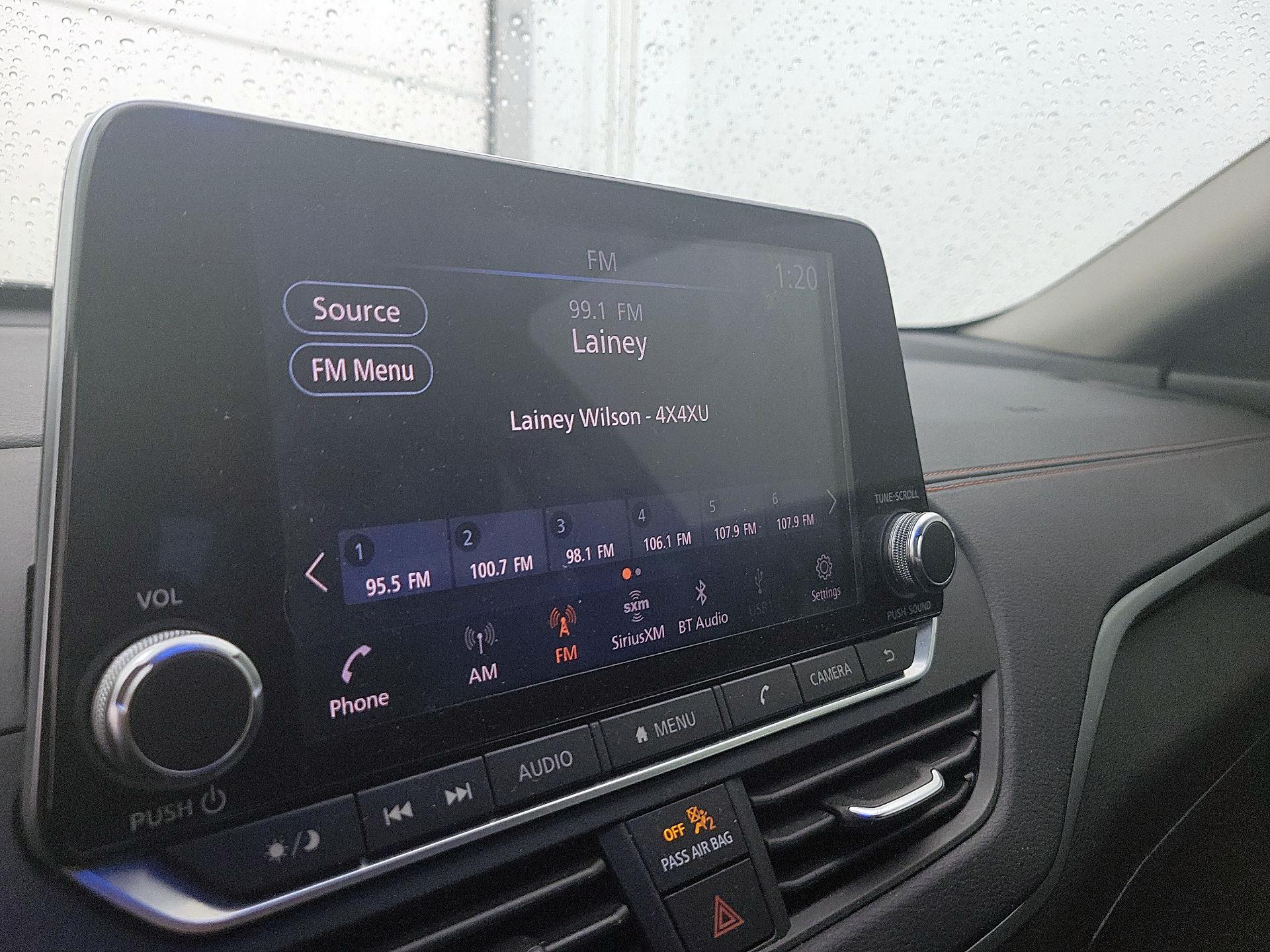 Thumbnail: 2019 Nissan Altima - 15