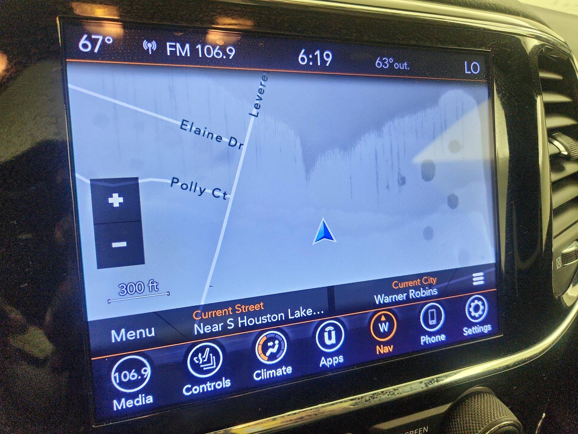 Thumbnail: 2021 Jeep Grand Cherokee - 14