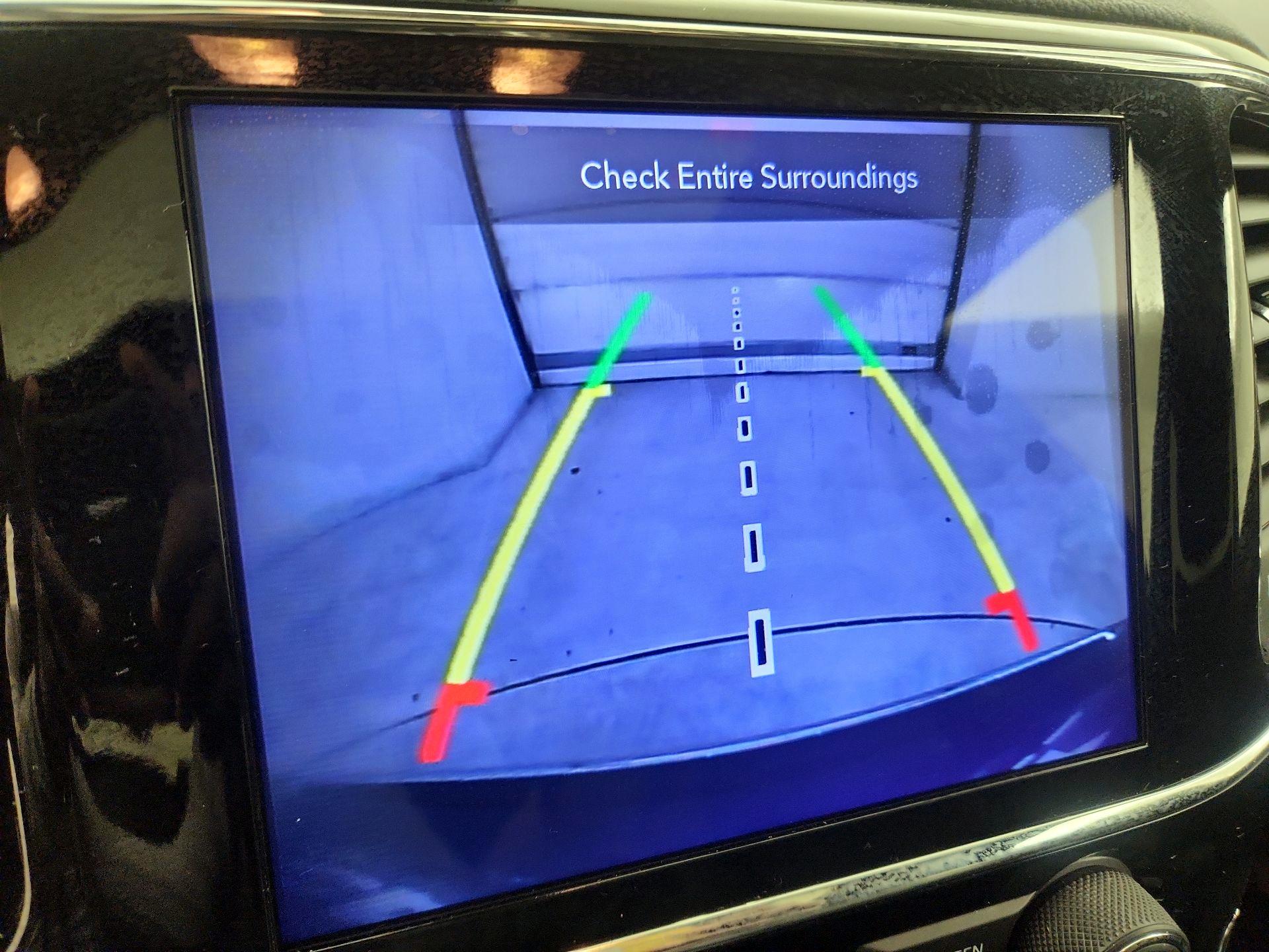 Thumbnail: 2021 Jeep Grand Cherokee - 15