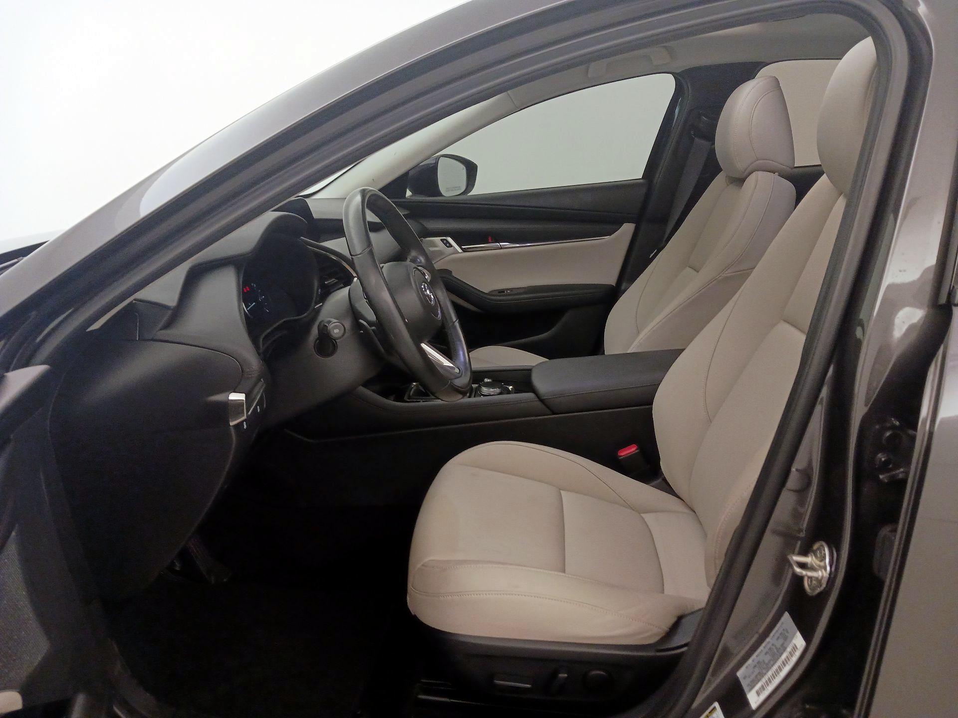 Thumbnail: 2021 Mazda Mazda3 - 11