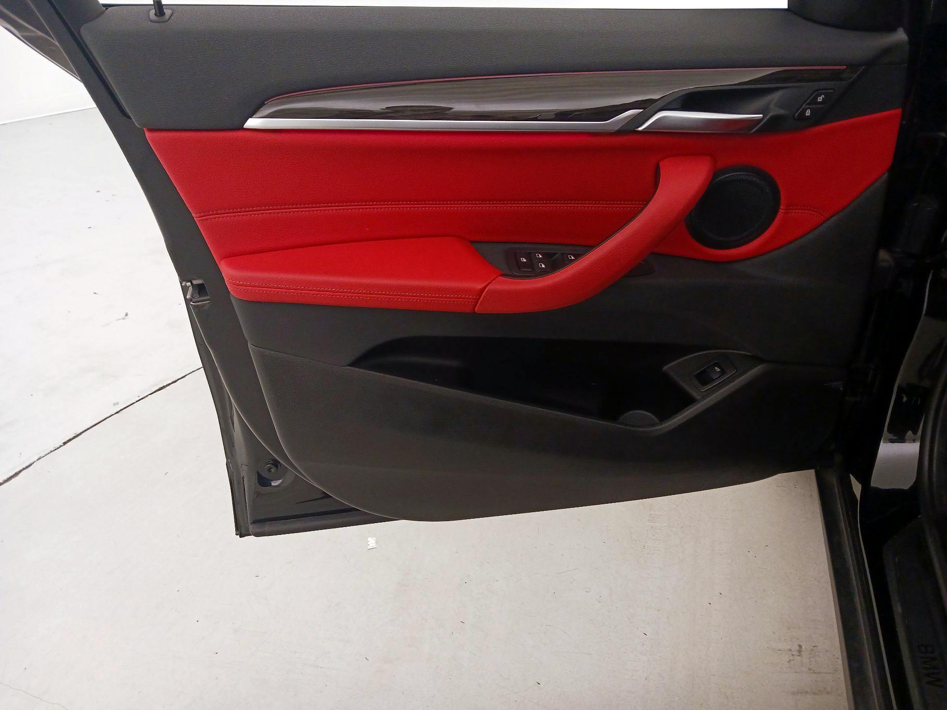 Thumbnail: 2020 BMW X2 - 12