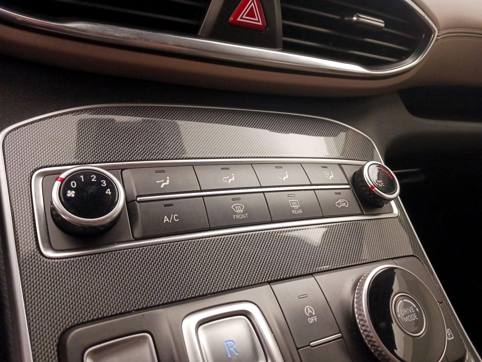 Thumbnail: 2021 Hyundai Santa Fe - 16