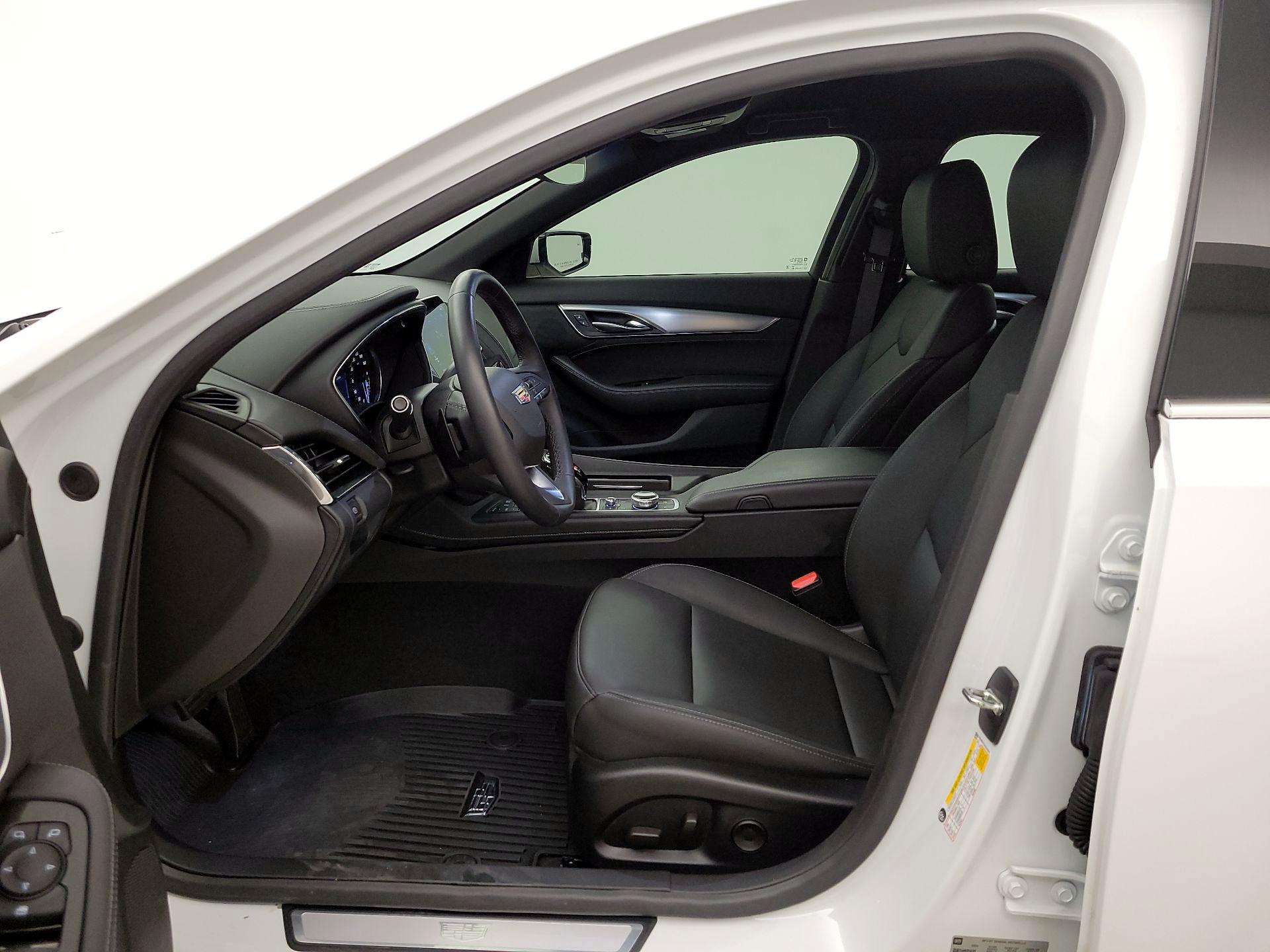 Thumbnail: 2024 Cadillac CT5 - 11