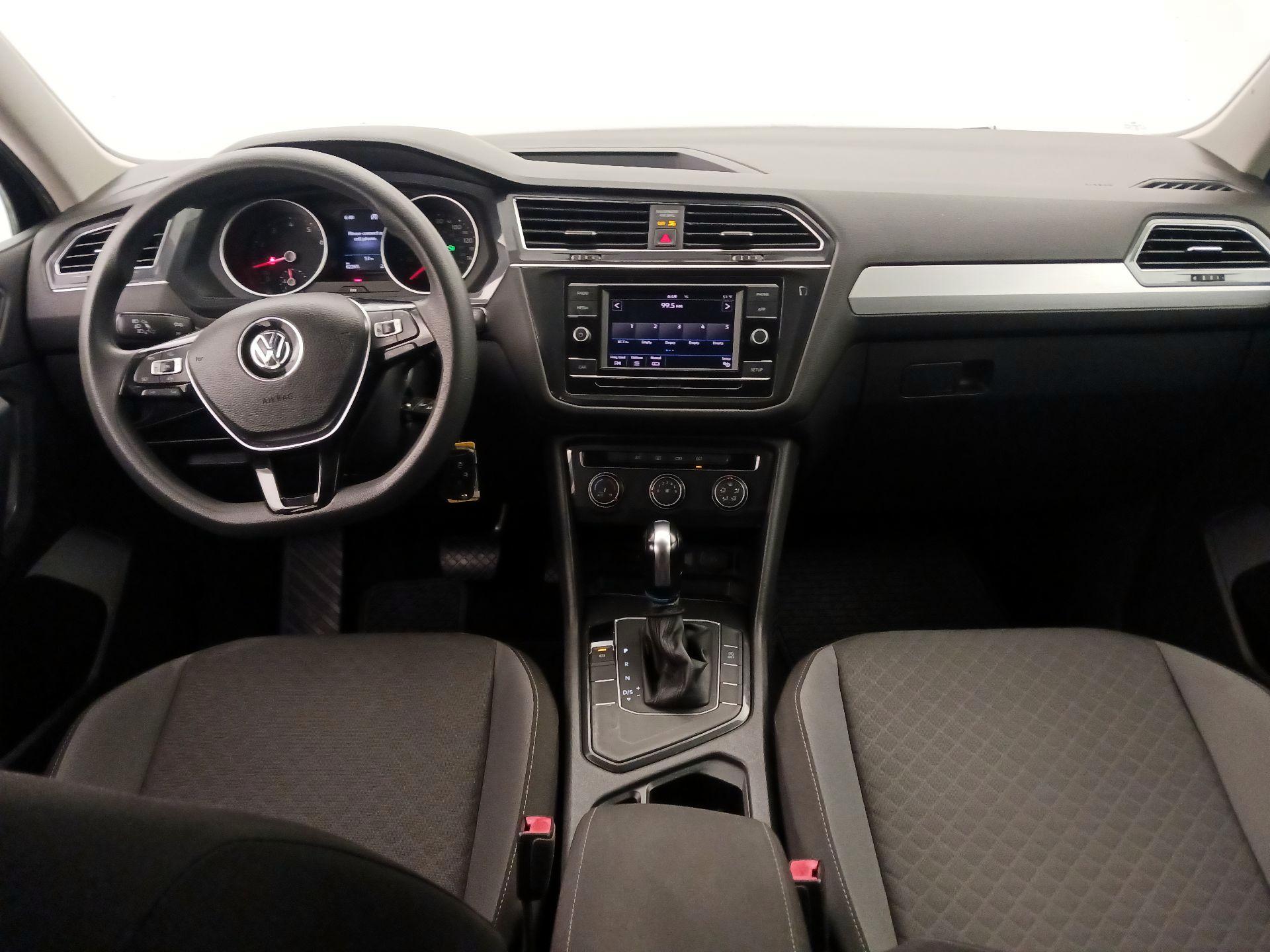 Thumbnail: 2019 Volkswagen Tiguan - 9