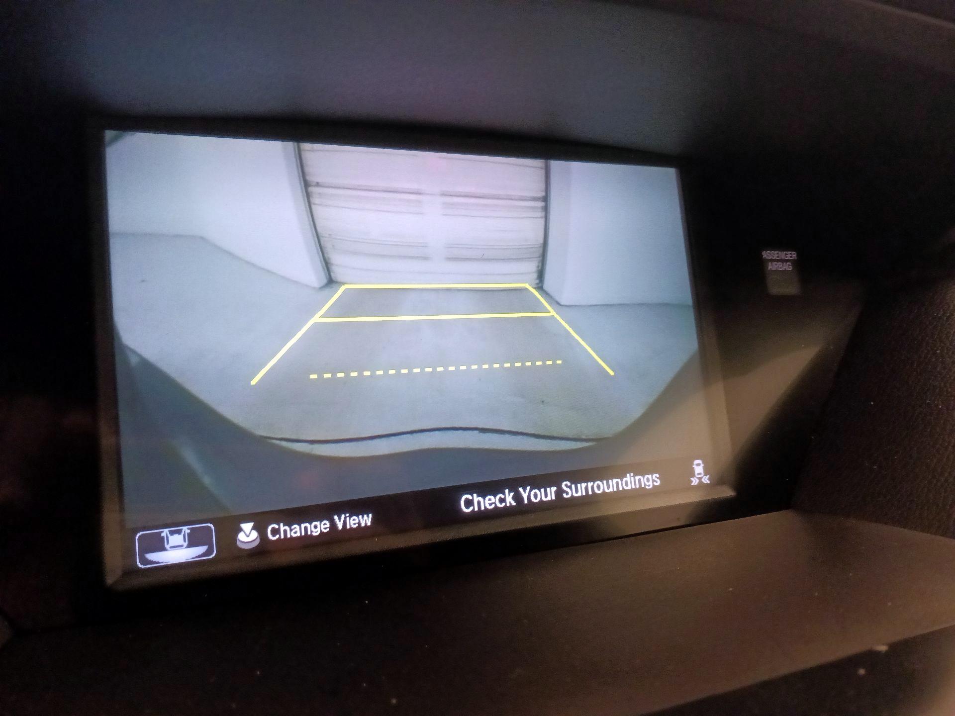 Thumbnail: 2019 Acura MDX - 15