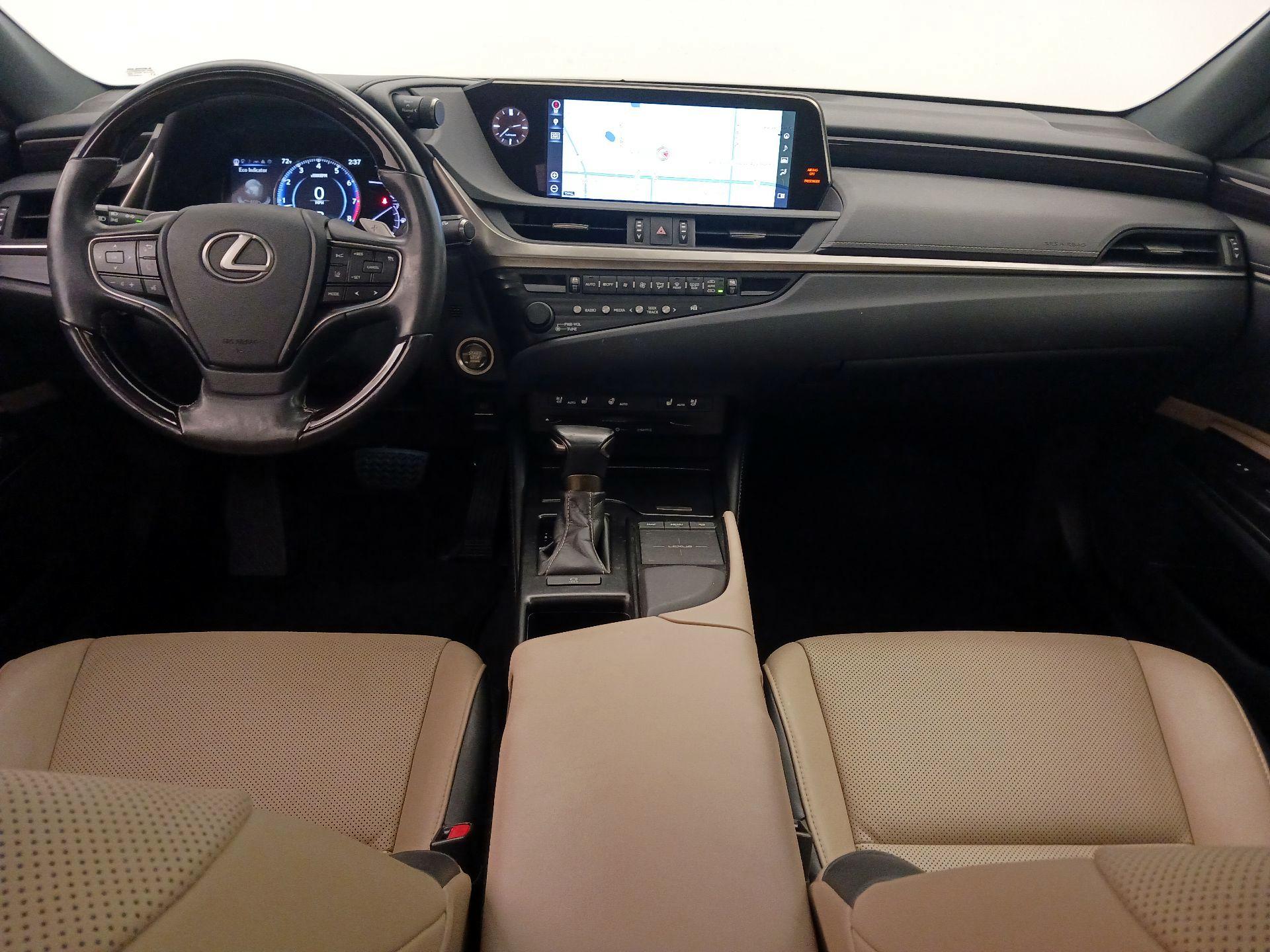 Thumbnail: 2019 Lexus ES - 9