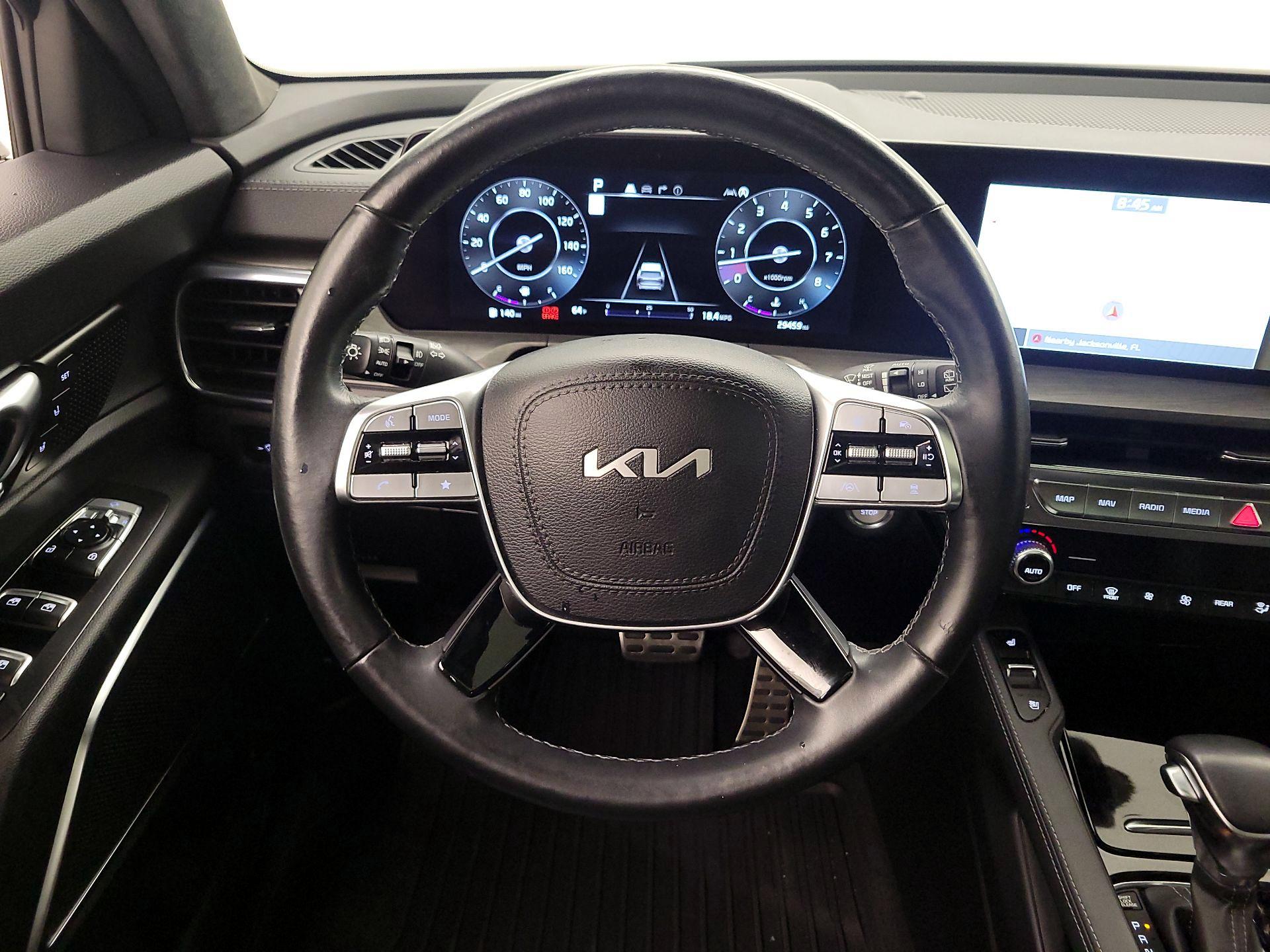 Thumbnail: 2023 Kia Telluride - 10