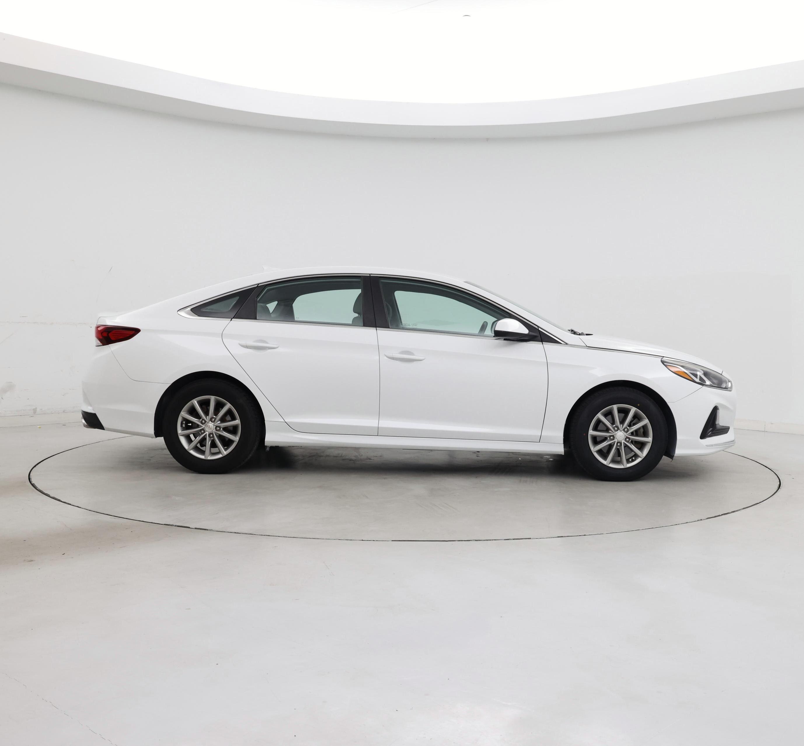 Thumbnail: 2018 Hyundai Sonata - 7