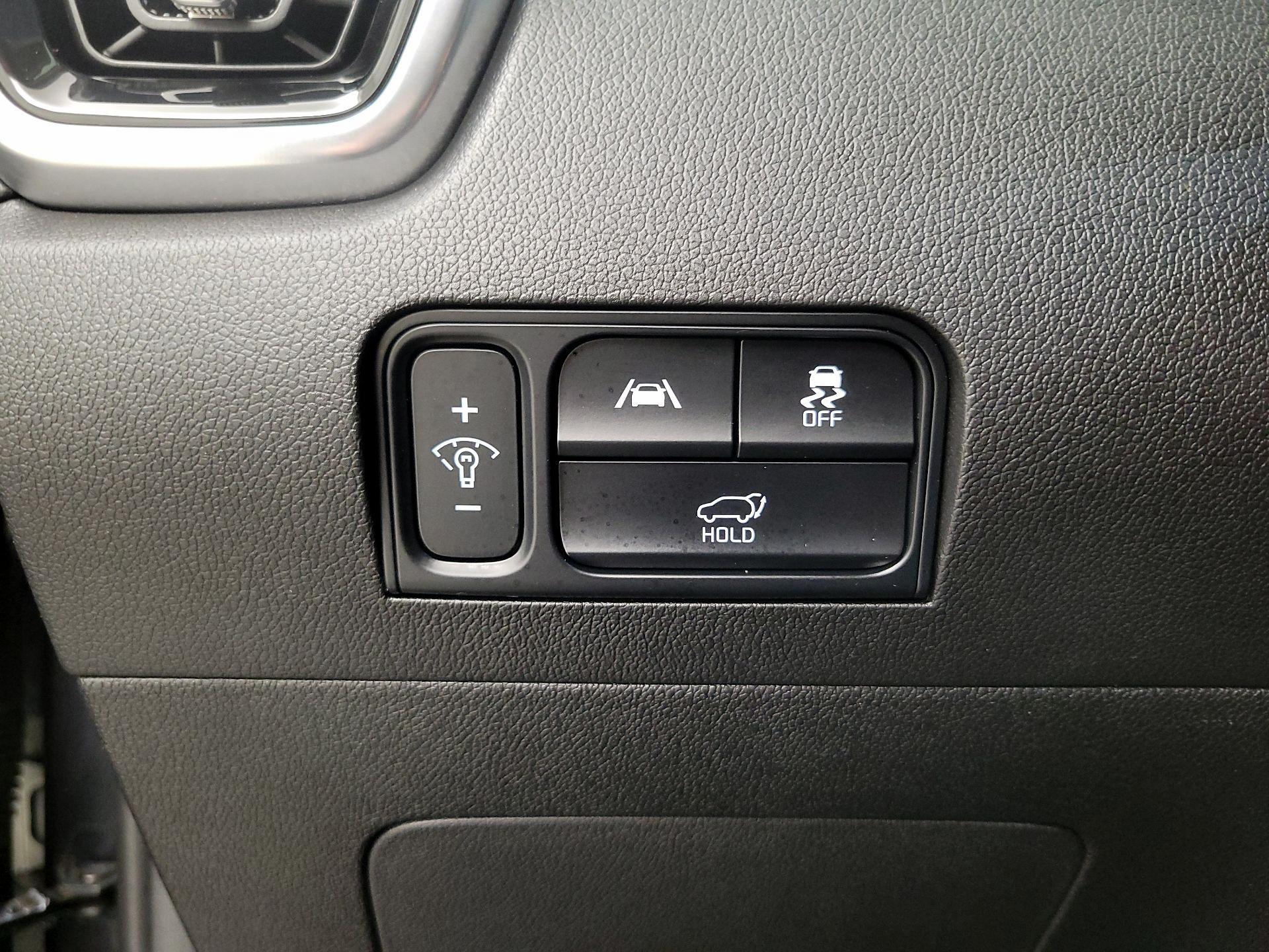 Thumbnail: 2023 Kia Sorento - 13