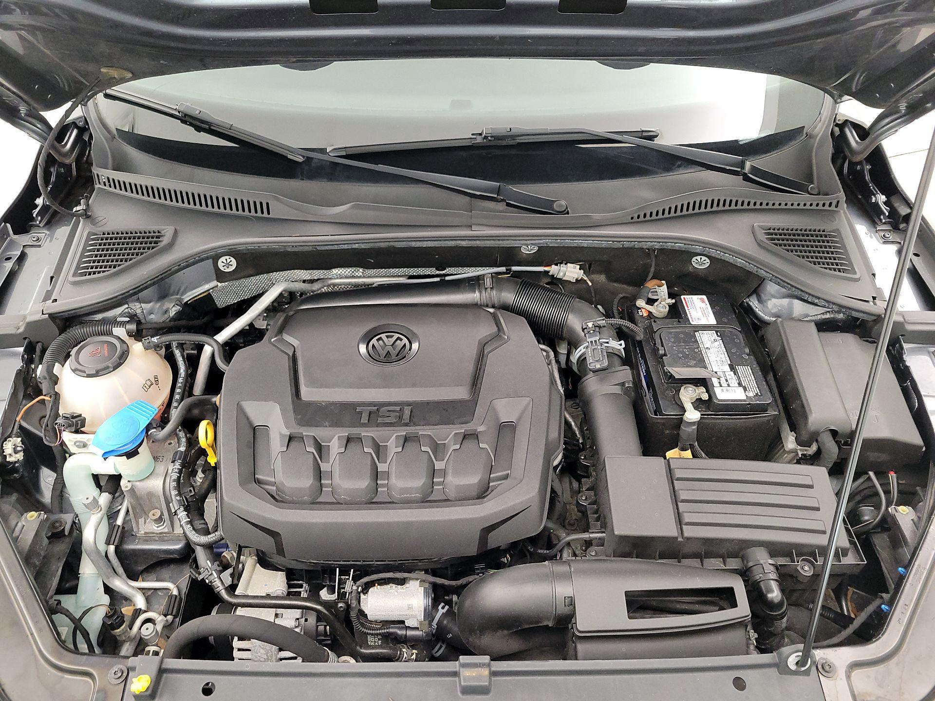 Thumbnail: 2020 Volkswagen Passat - 20