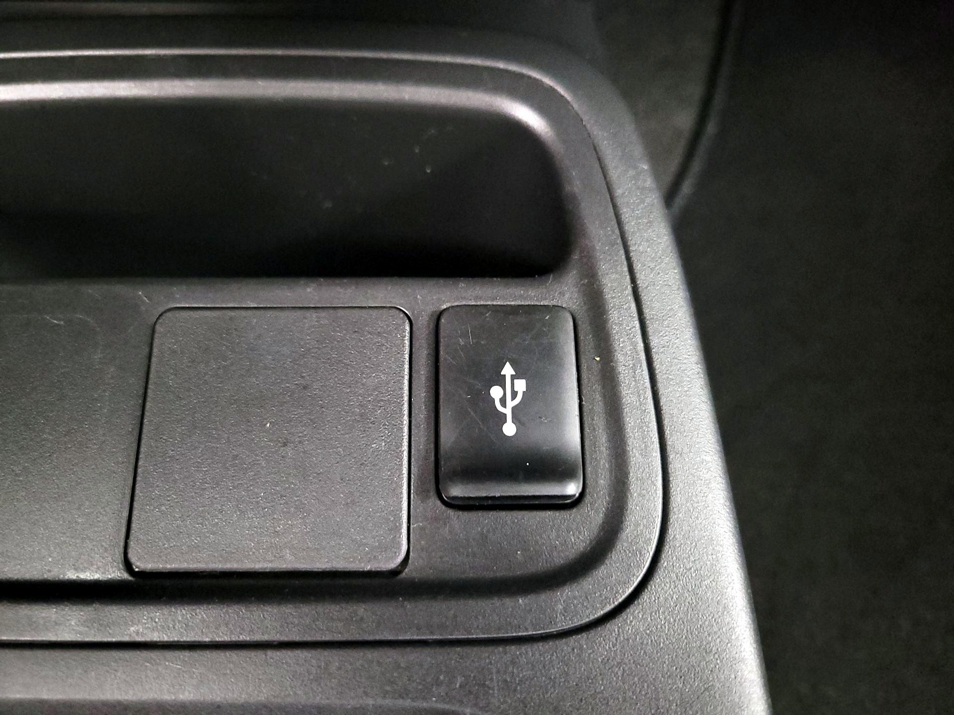 Thumbnail: 2018 Mitsubishi Mirage G4 - 18