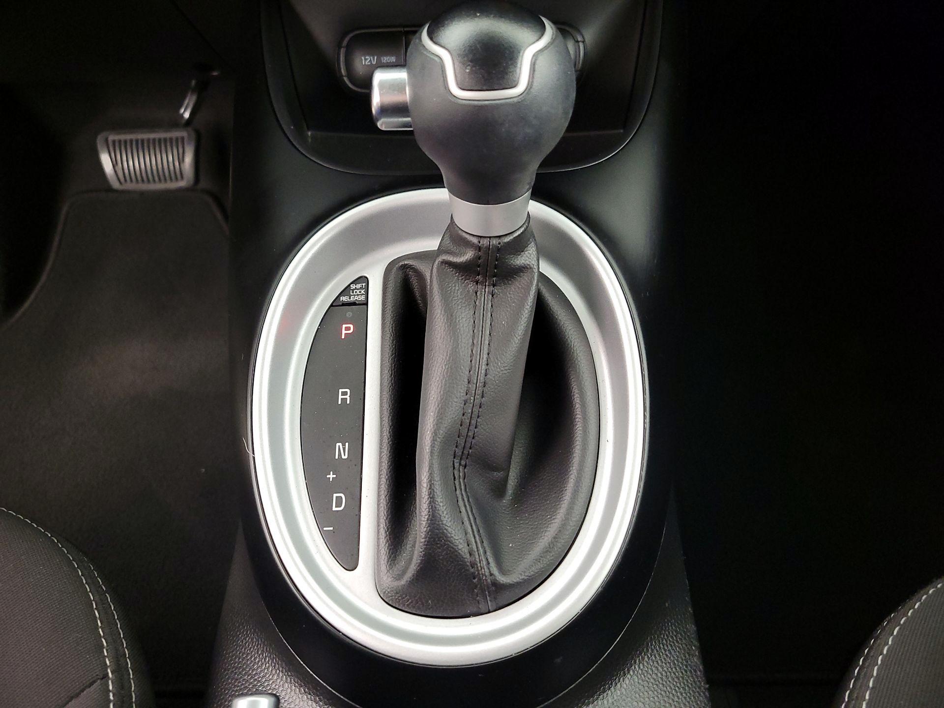 Thumbnail: 2017 Kia Soul - 17