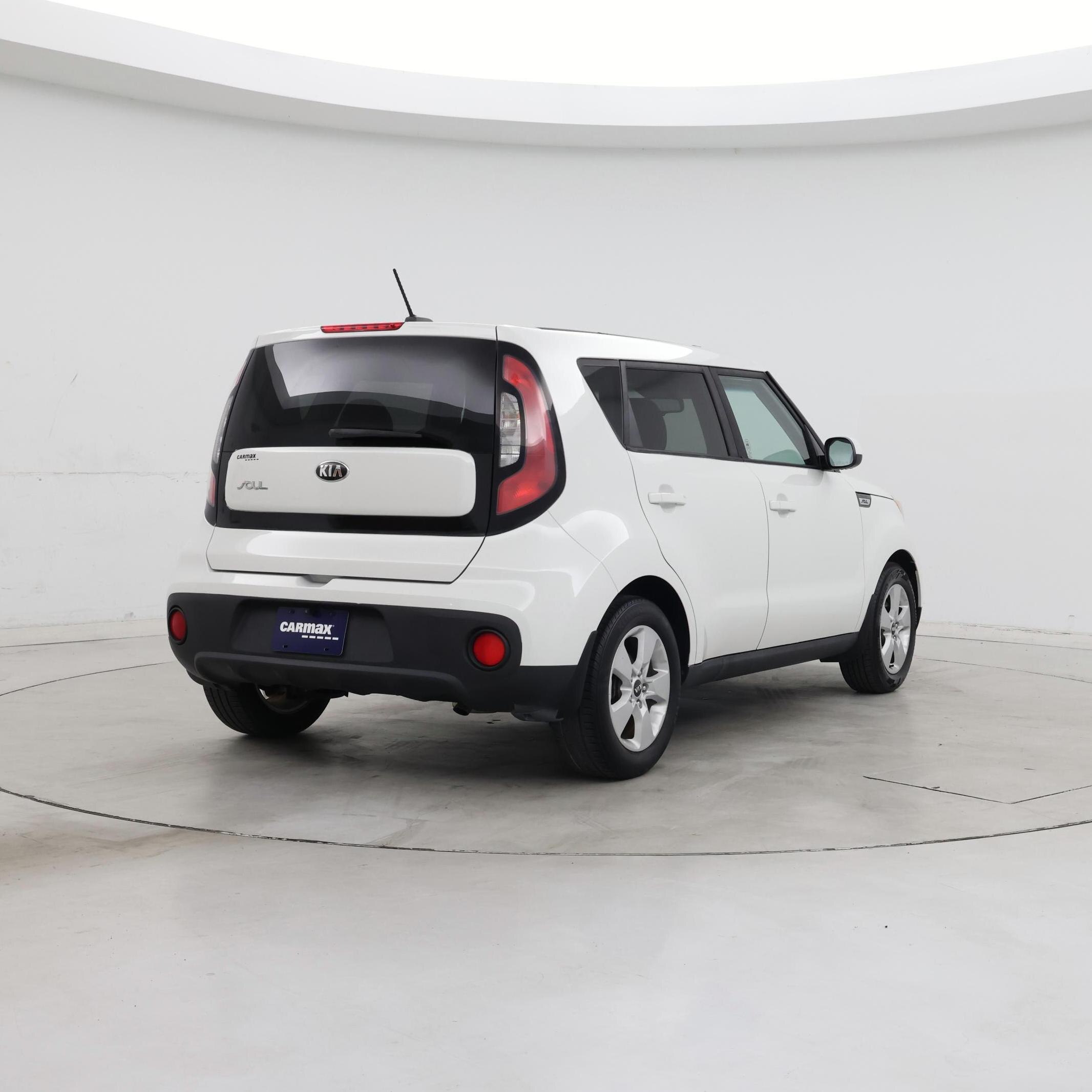 Thumbnail: 2017 Kia Soul - 8