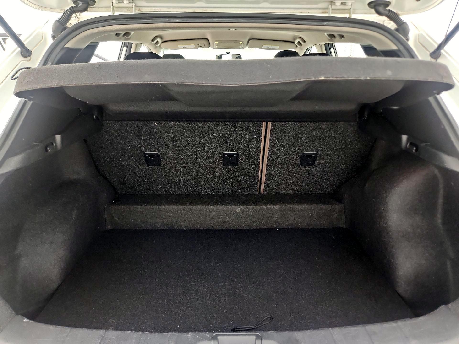 Thumbnail: 2018 Nissan Rogue Sport - 20