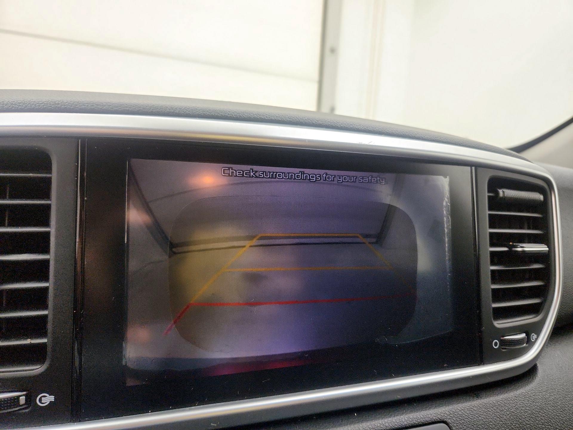 Thumbnail: 2020 Kia Sportage - 14