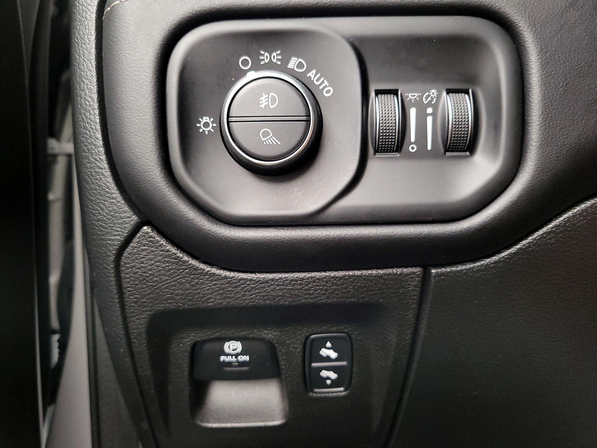 Thumbnail: 2022 RAM 1500 - 13